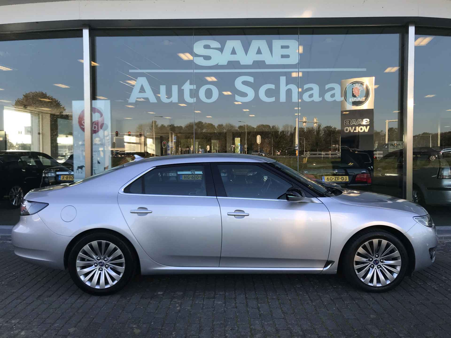 Saab 9-5 2.0T Vector Exklusiv XWD Automaat | Rijklaar incl garantie | Rear seat entertainment Geventileerde voorstoelen - 6/36