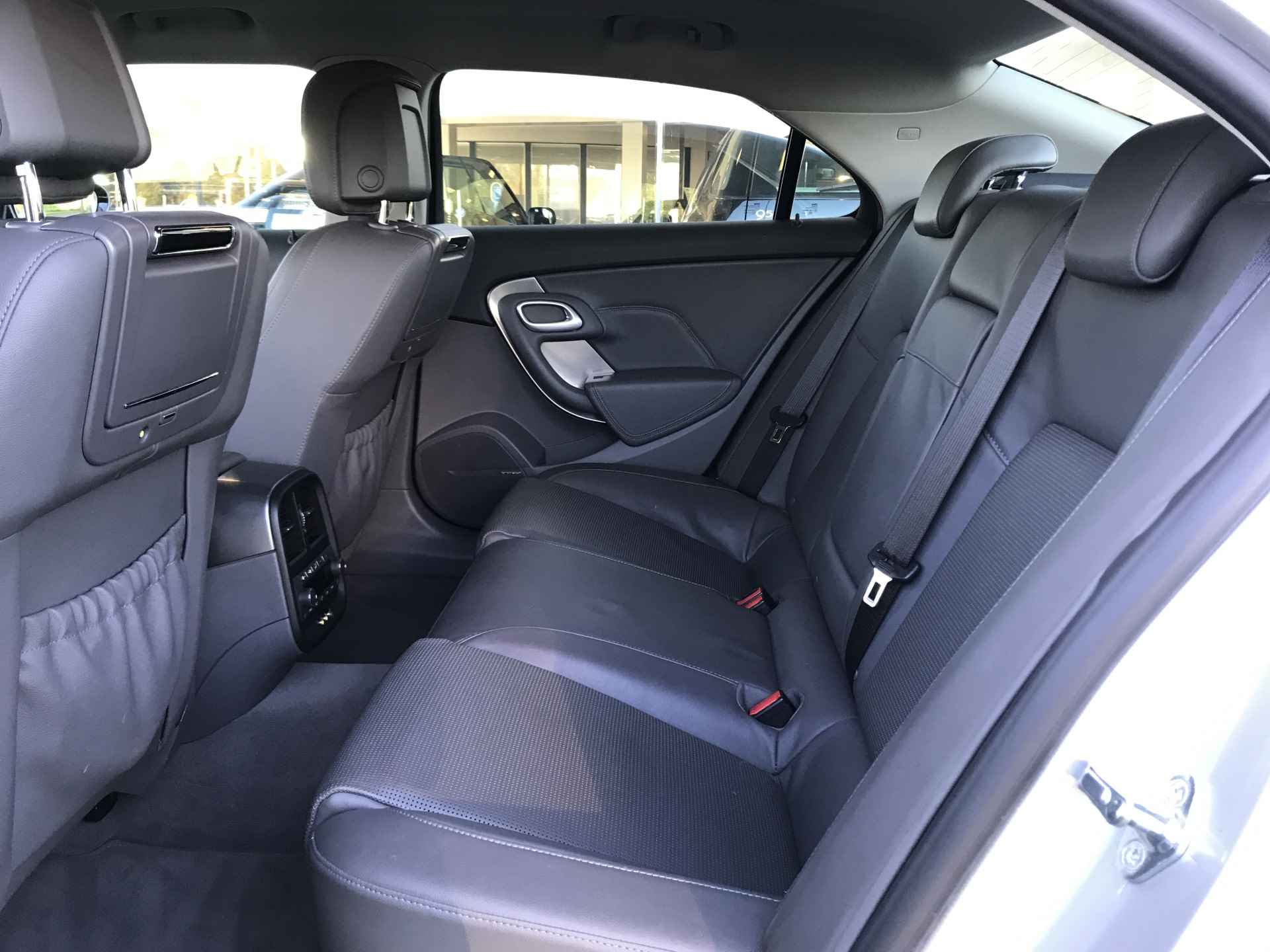 Saab 9-5 2.0T Vector Exklusiv XWD Automaat | Rijklaar incl garantie | Rear seat entertainment Geventileerde voorstoelen - 12/36