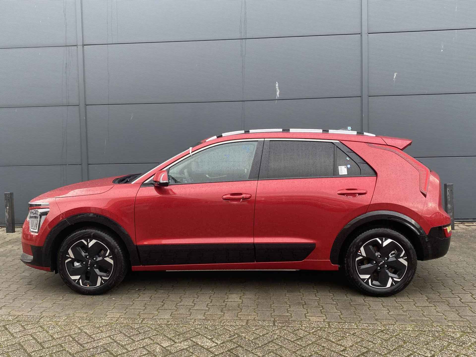 Kia Niro EV DynamicPlusLine 64.8 kWh Lease vanaf €639,01 p/m! - 3/15