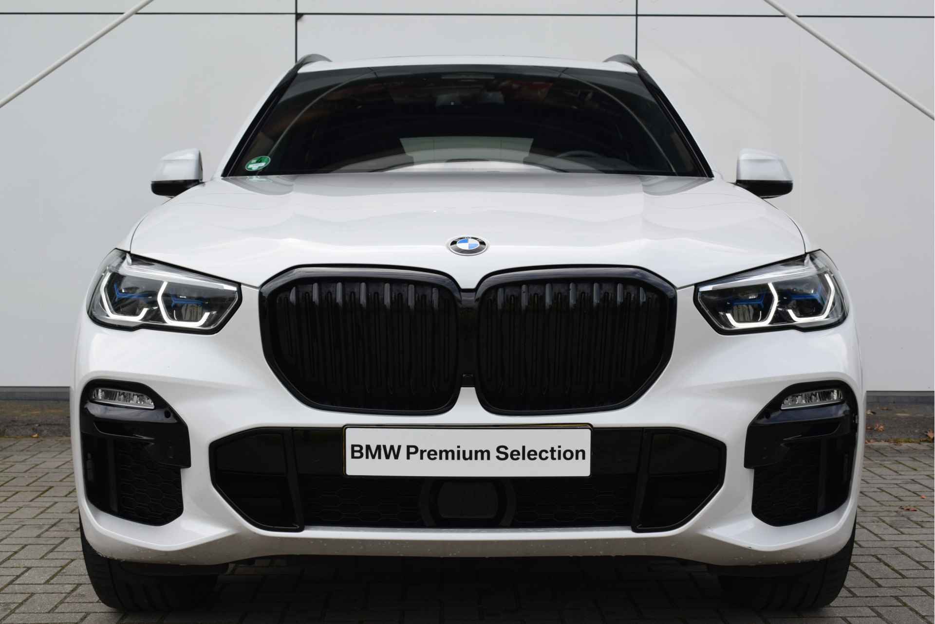 BMW X5 xDrive45e High Executive M Sport Automaat / Panoramadak Sky Lounge / Trekhaak / Laserlight / Head-Up / Harman Kardon / Gesture Control / Parking Assistant - 8/38