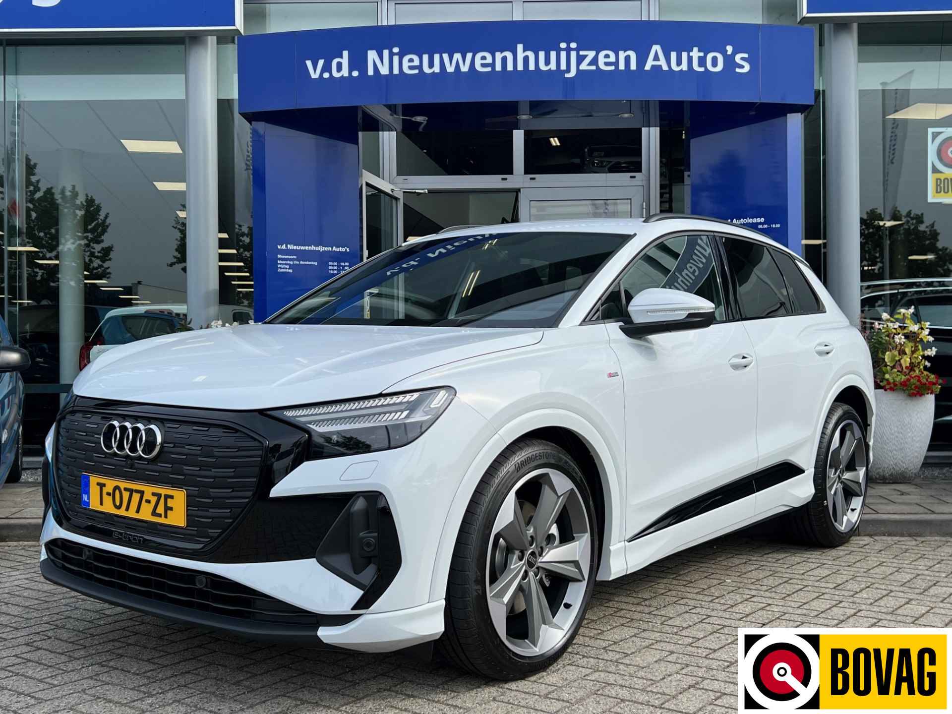 Audi Q4 e-tron 40 S edition 77 kWh | 1150 ex BTW Full Operational Lease | Actie €2000 subsidie  Info Bas: 0492-588982 - 1/35