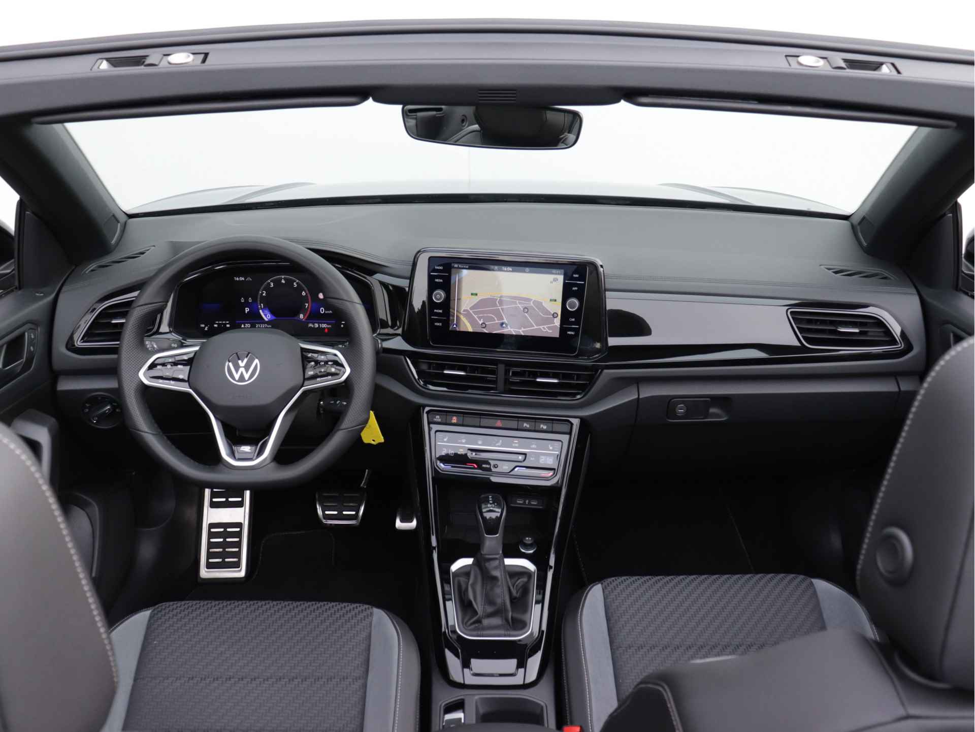 Volkswagen T-Roc Cabrio 1.5 TSI R-Line 150pk Automaat | Black Style | Navigatie | Stoel- en Stuurverwarming | 19" Velgen | - 27/66