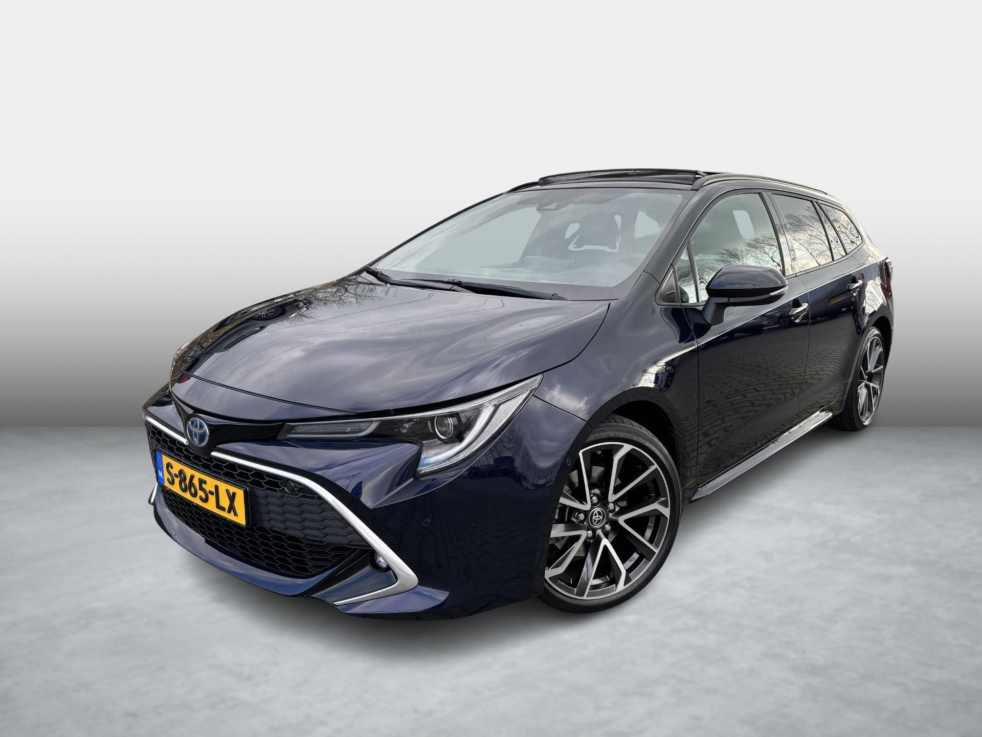 Toyota Corolla Touring Sports 2.0 Hybrid Premium | Panoramadak | Dodehoek | JBL