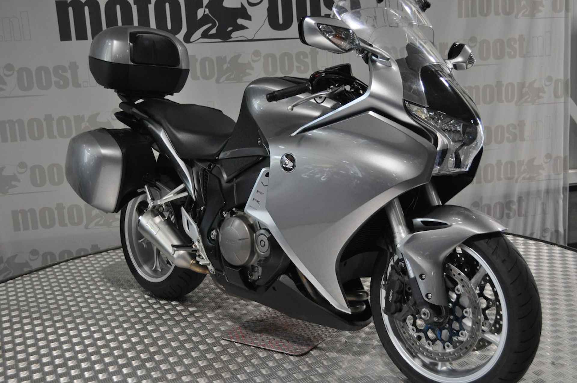 HONDA Vfr 1200 F   Abs - 11/19