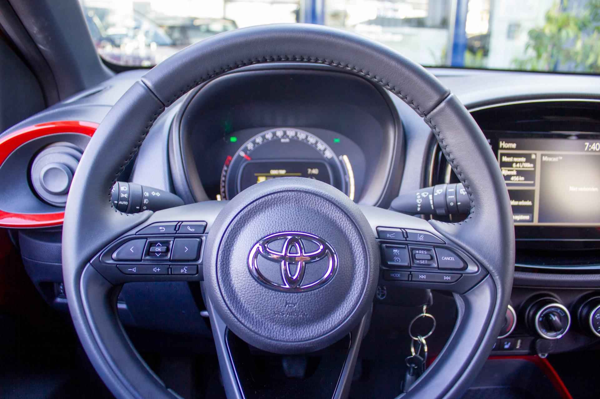 Toyota Aygo X 1.0 VVT-i MT Pulse | Prijs rijklaar incl. 12 mnd garantie | Bluetooth Stoelverwarming Apple/Android carplay - 24/41