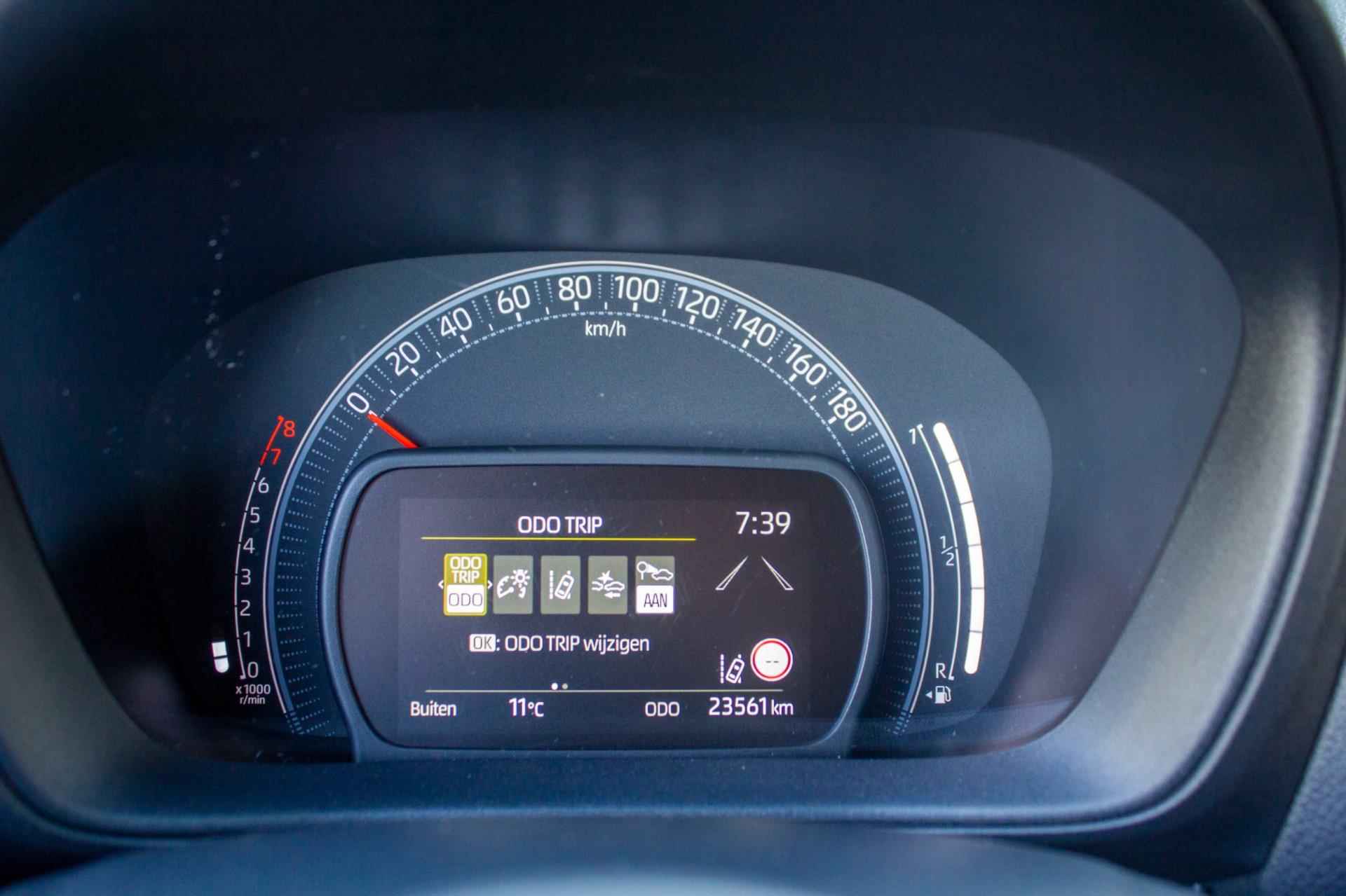 Toyota Aygo X 1.0 VVT-i MT Pulse | Prijs rijklaar incl. 12 mnd garantie | Bluetooth Stoelverwarming Apple/Android carplay - 25/41