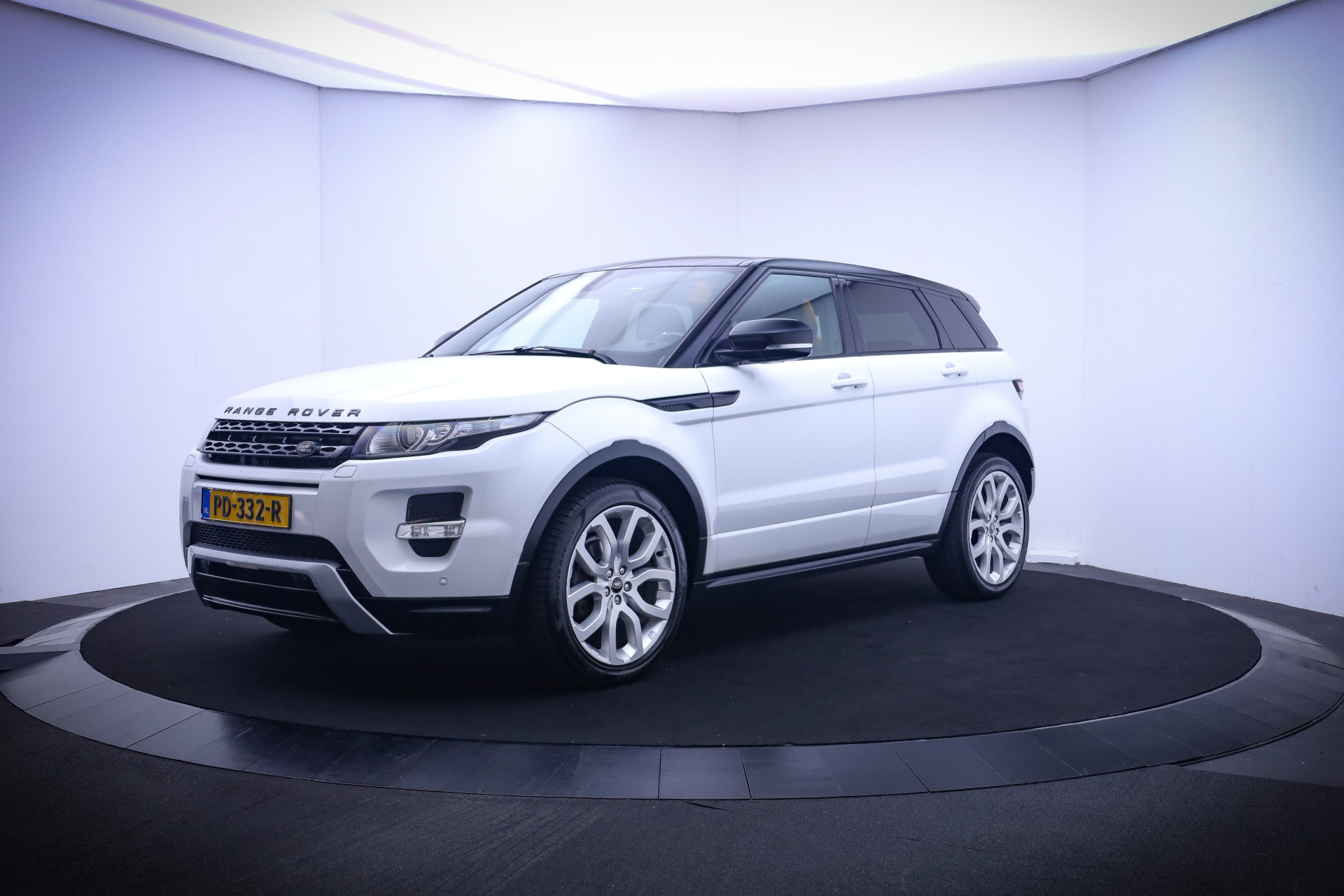 Land Rover Range Rover Evoque 2.0Si 4WD PRESTIGE XENON/LEDER/MEMORY/NAVI/CAMERA/STOELVERW./PDC V+A/AFN TREKHAAK/LMV 20''