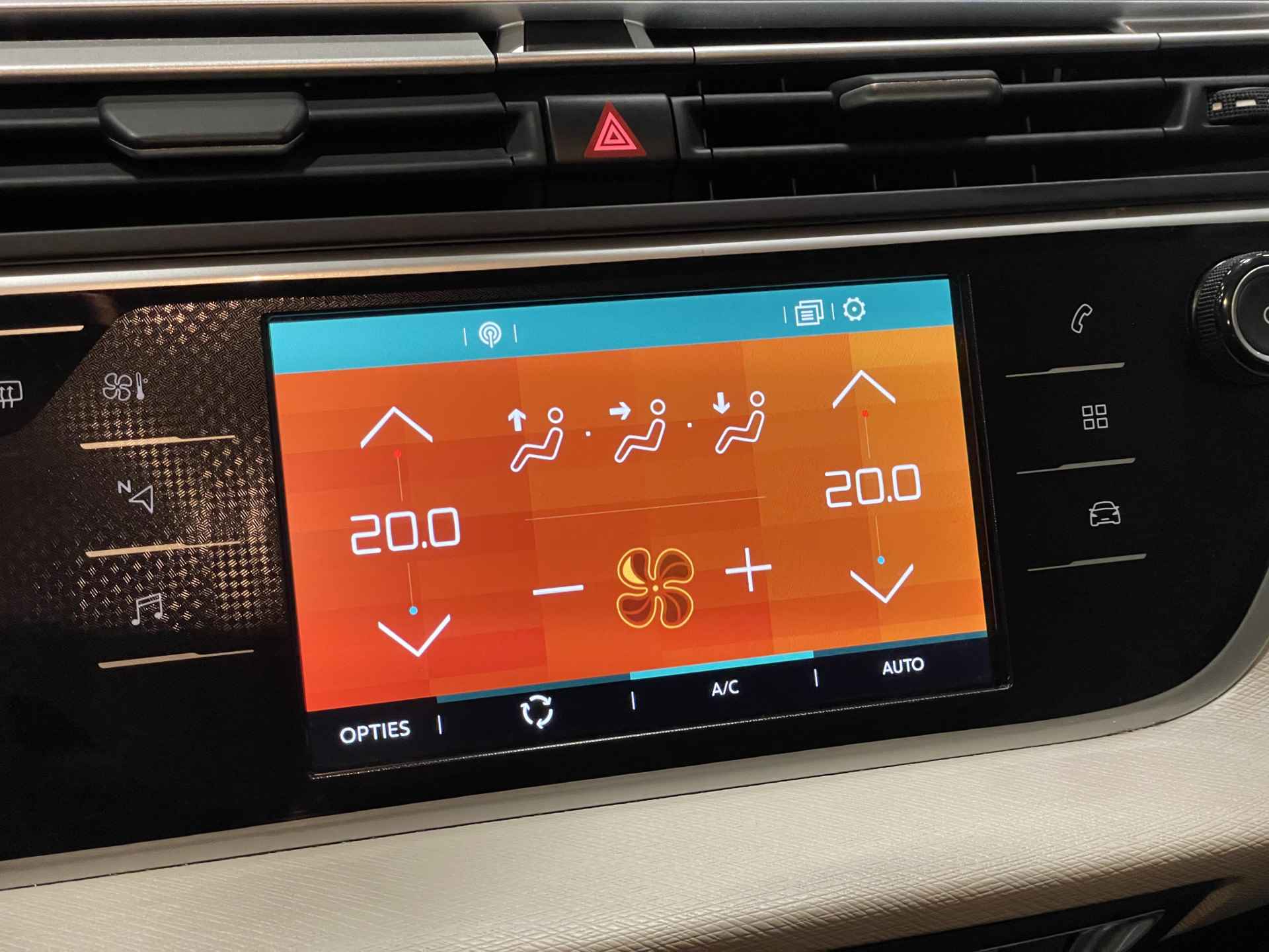 Citroën Grand C4 Spacetourer 1.2 PureTech Business | Distributieriem vervangen | Adapt Cruise Control | Camera | Carplay | Trekhaak | Stoelmassage + Verwarming | - 12/38