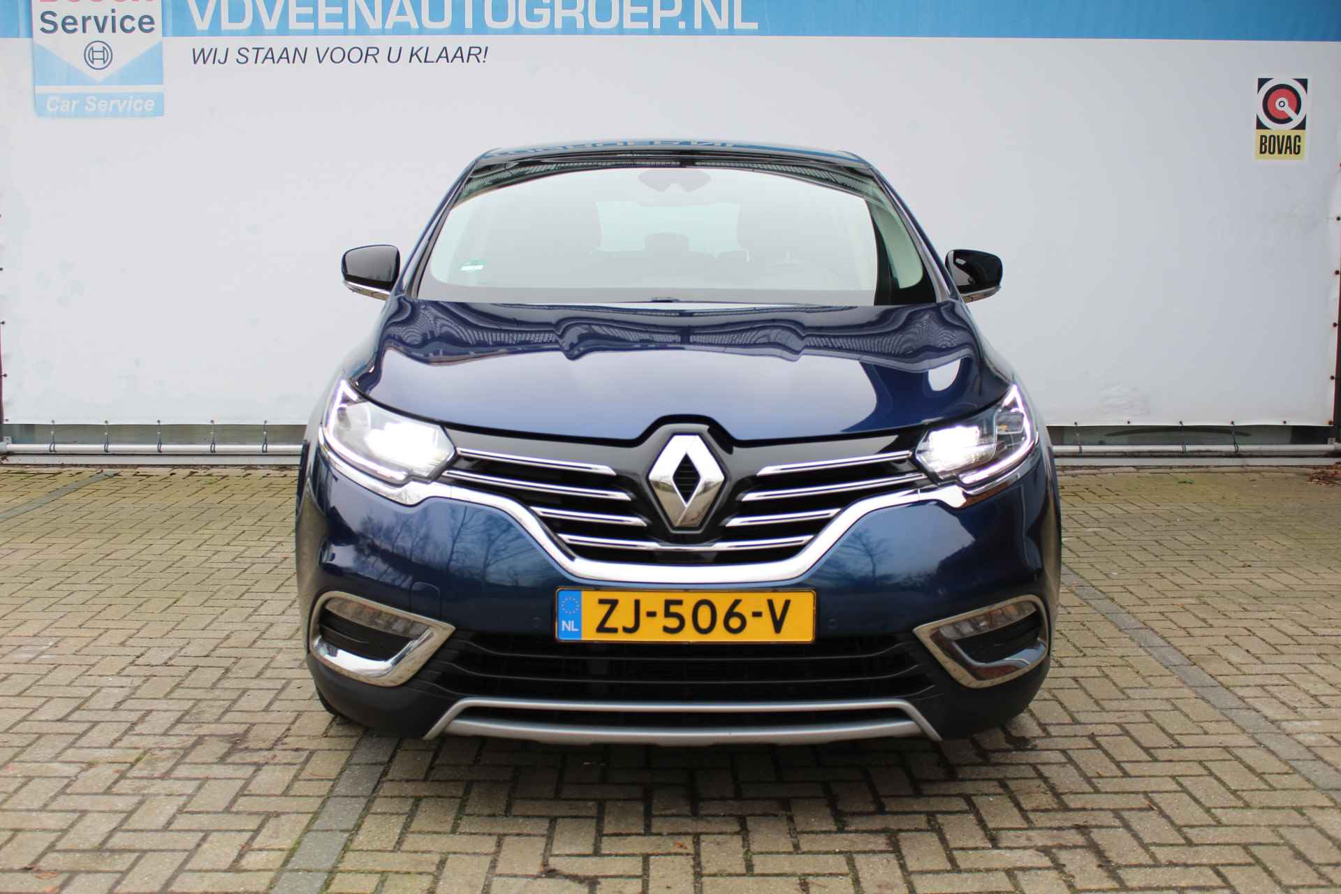 Renault Espace 225 pk Intens 7p. | Incl. 12 maanden Garantie | Panorama dak | Trekhaak | Parkeersensoren V+A | Cruise controle | Navigatie | Apple CarPlay/Android Auto | Climate controle | Keyless entry/start | Digital Cockpit | DAB | Half lederen bekleding | Dodehoek detectie | LED Koplampen | Ambient light | 18 Inch LMV | Origineel NL Auto | NAP | - 6/68