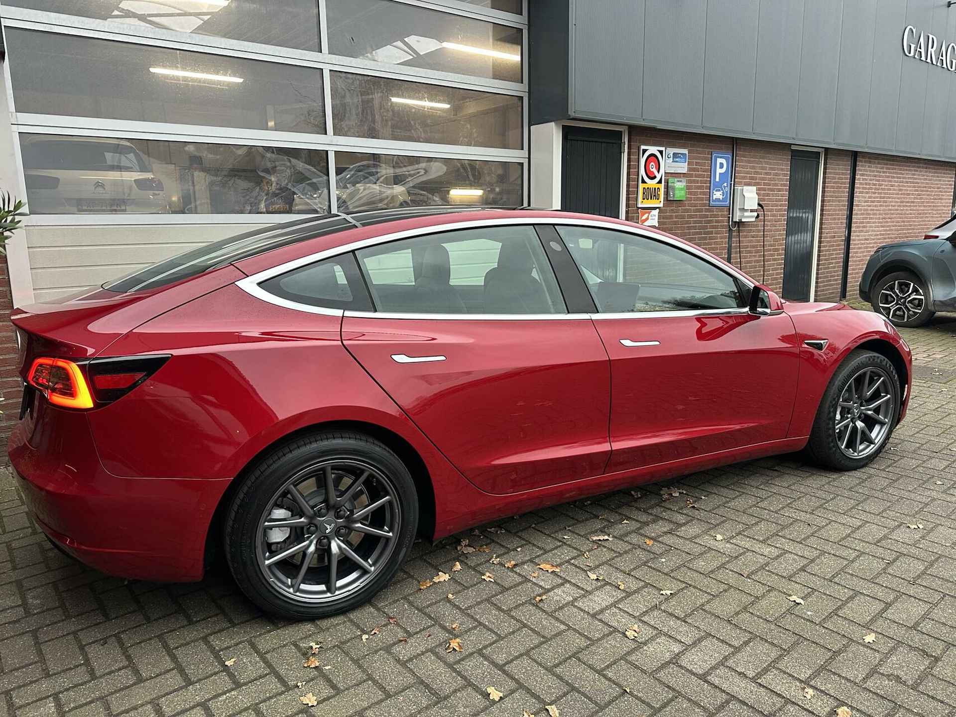 Tesla Model 3 Standard RWD Plus 60 kWh *ALL-IN PRIJS* - 10/23