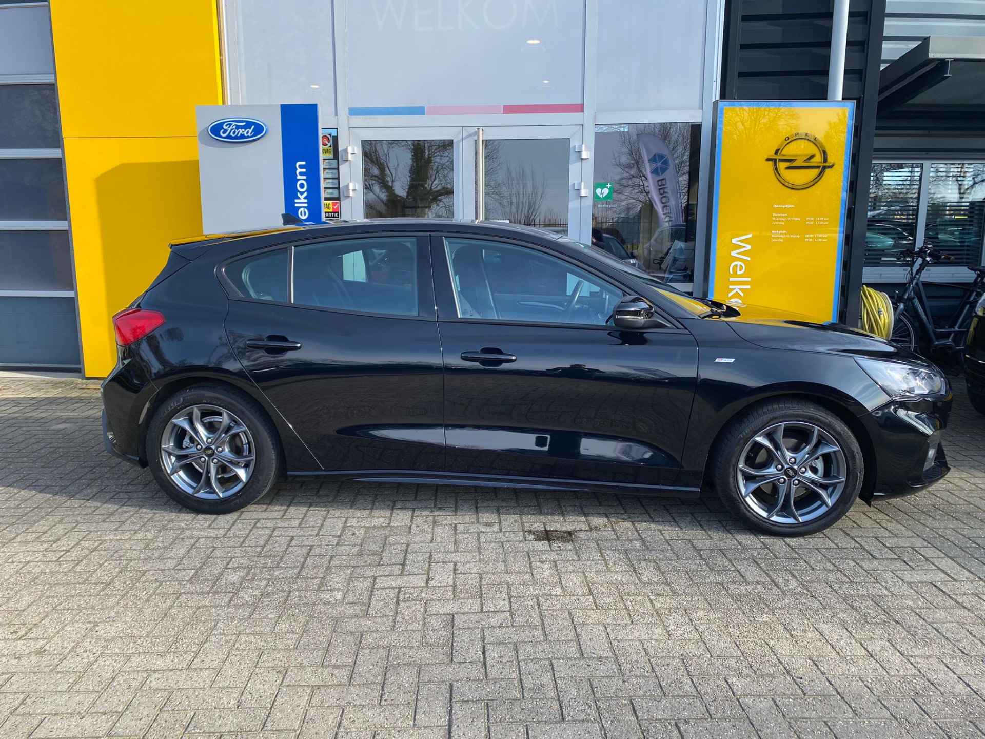 Ford Focus 1.0 125PK EcoBoost ST Line | NAVIGATIE| CRUISE CONTROL| AIRCO| PARKEERSENSOREN| DAB| - 4/31