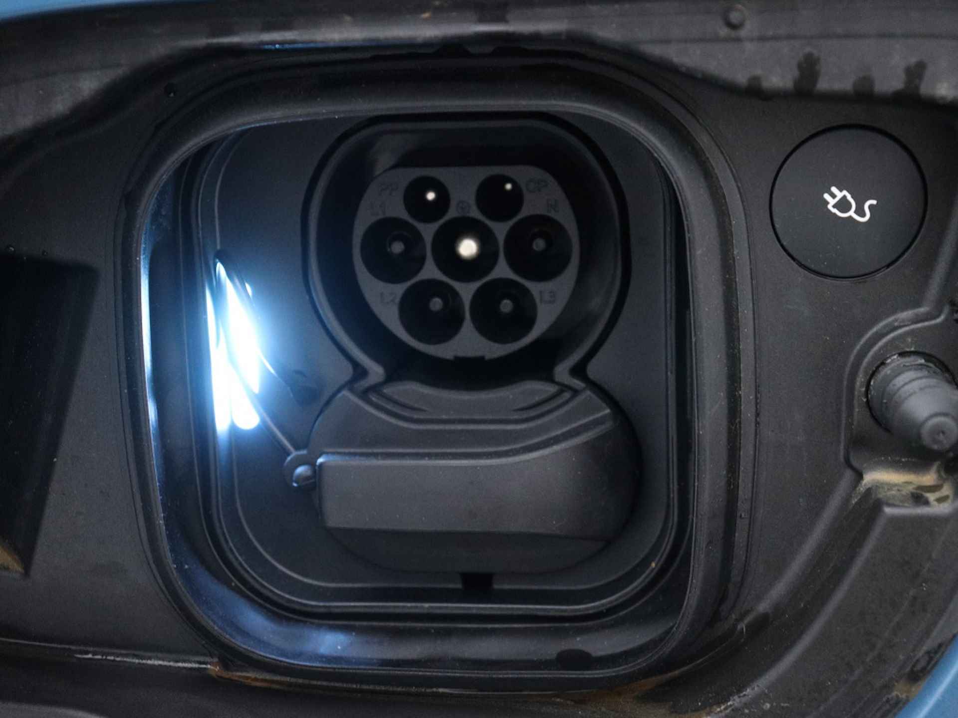 Volvo C40 Extended Plus 82 kWh | Trekhaak | Panorama dak | Camera | - 41/46