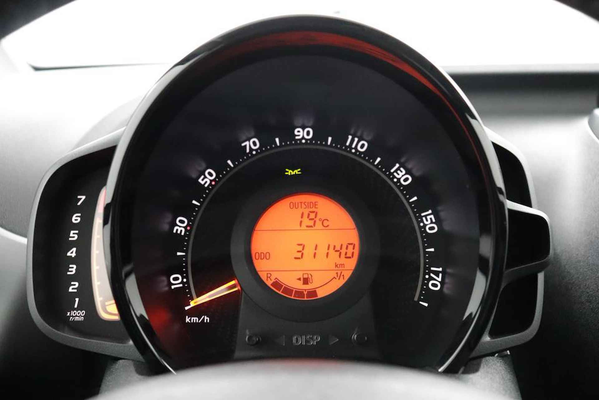 Toyota Aygo 1.0 VVT-i x-play | Airco | Apple Carplay/Android Auto | Parkeercamera | - 6/42