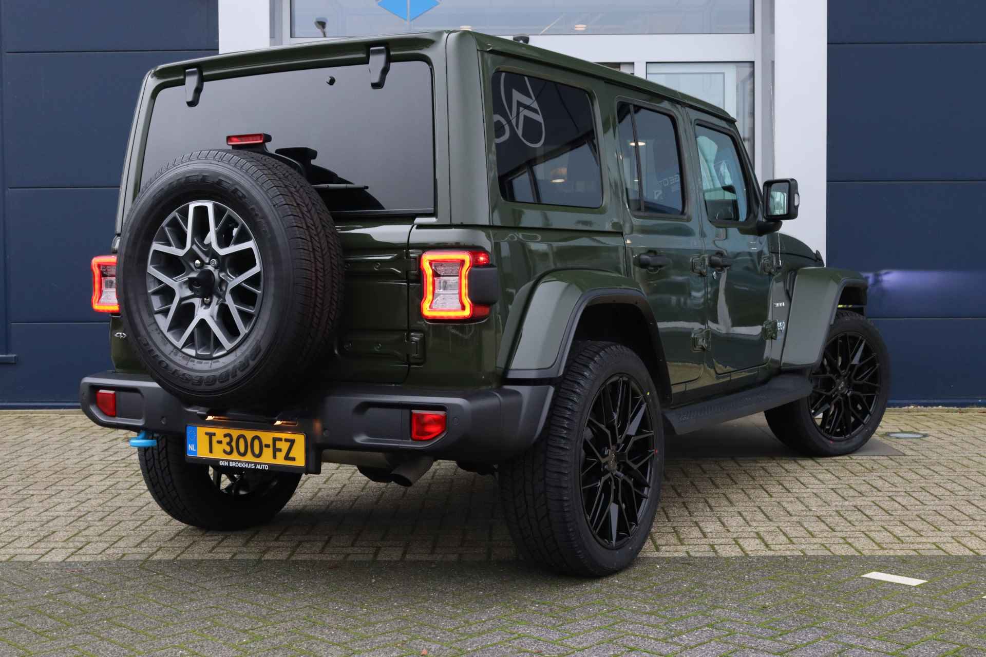 Jeep Wrangler Unlimited 4xe 380PK Sahara | 22'' Velgen | Stuur + Stoel verwarming | Camera V/A | ACC | Keyless - 3/59