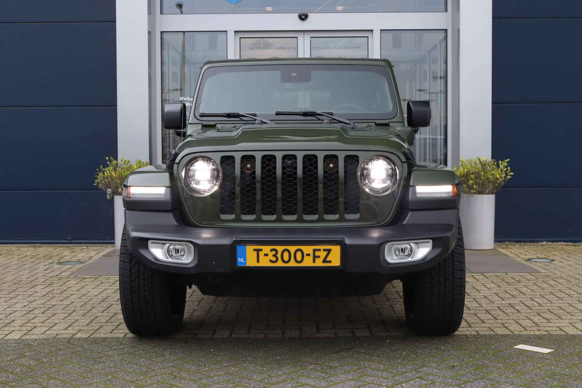 Jeep Wrangler Unlimited 4xe 380PK Sahara | 22'' Velgen | Stuur + Stoel verwarming | Camera V/A | ACC | Keyless - 14/59