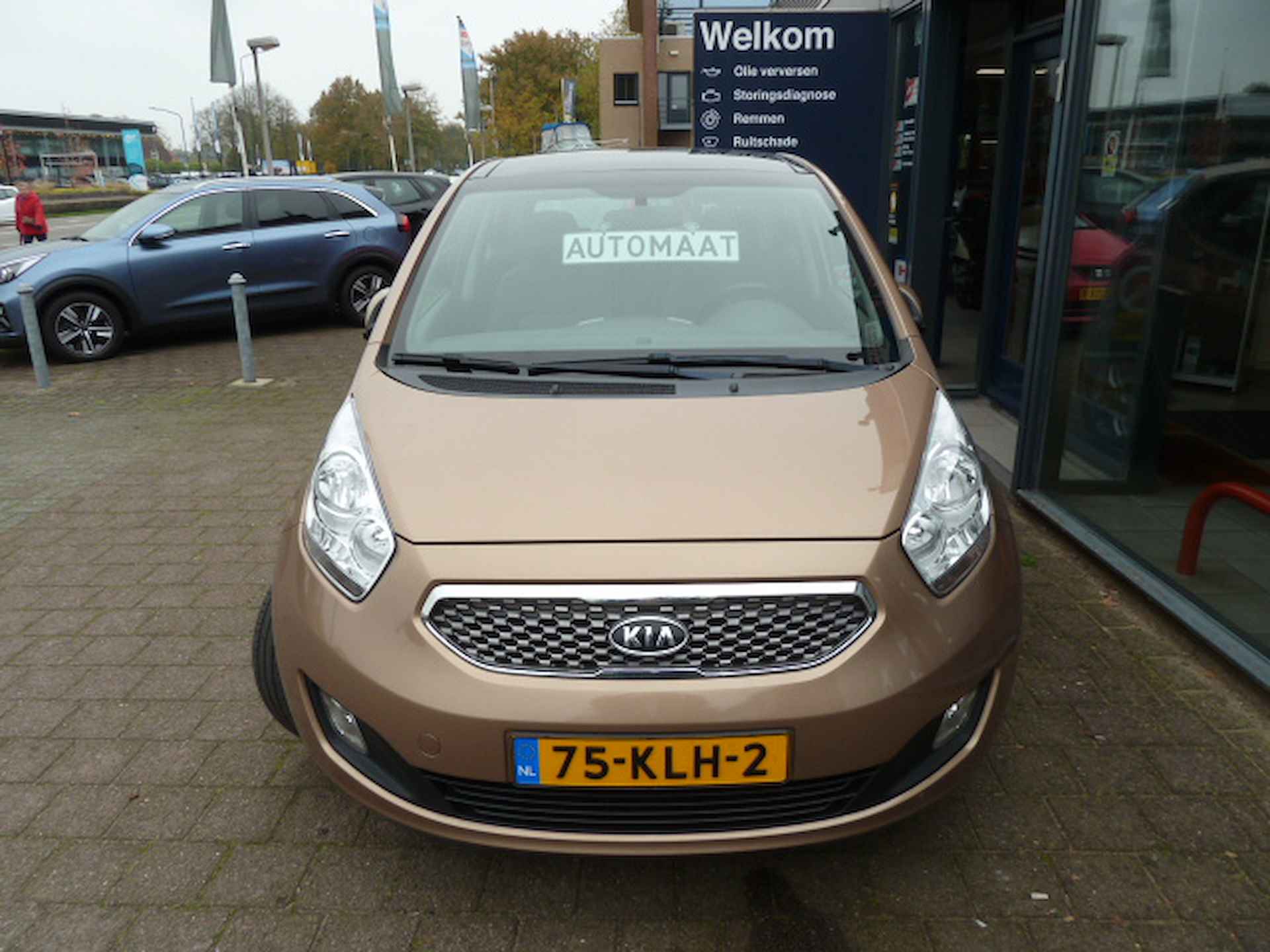 Kia Venga 1.6 CVVT 125pk AUT.EXECUTIVE _ CLIMA _ PANORAMADAK - 30/33