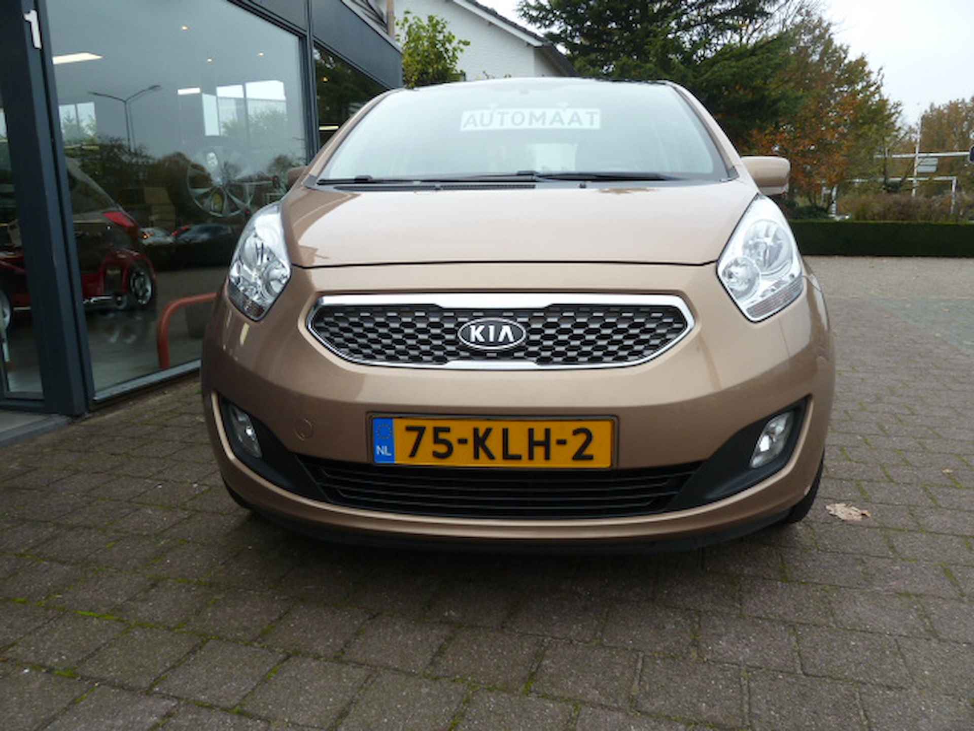 Kia Venga 1.6 CVVT 125pk AUT.EXECUTIVE _ CLIMA _ PANORAMADAK - 2/33