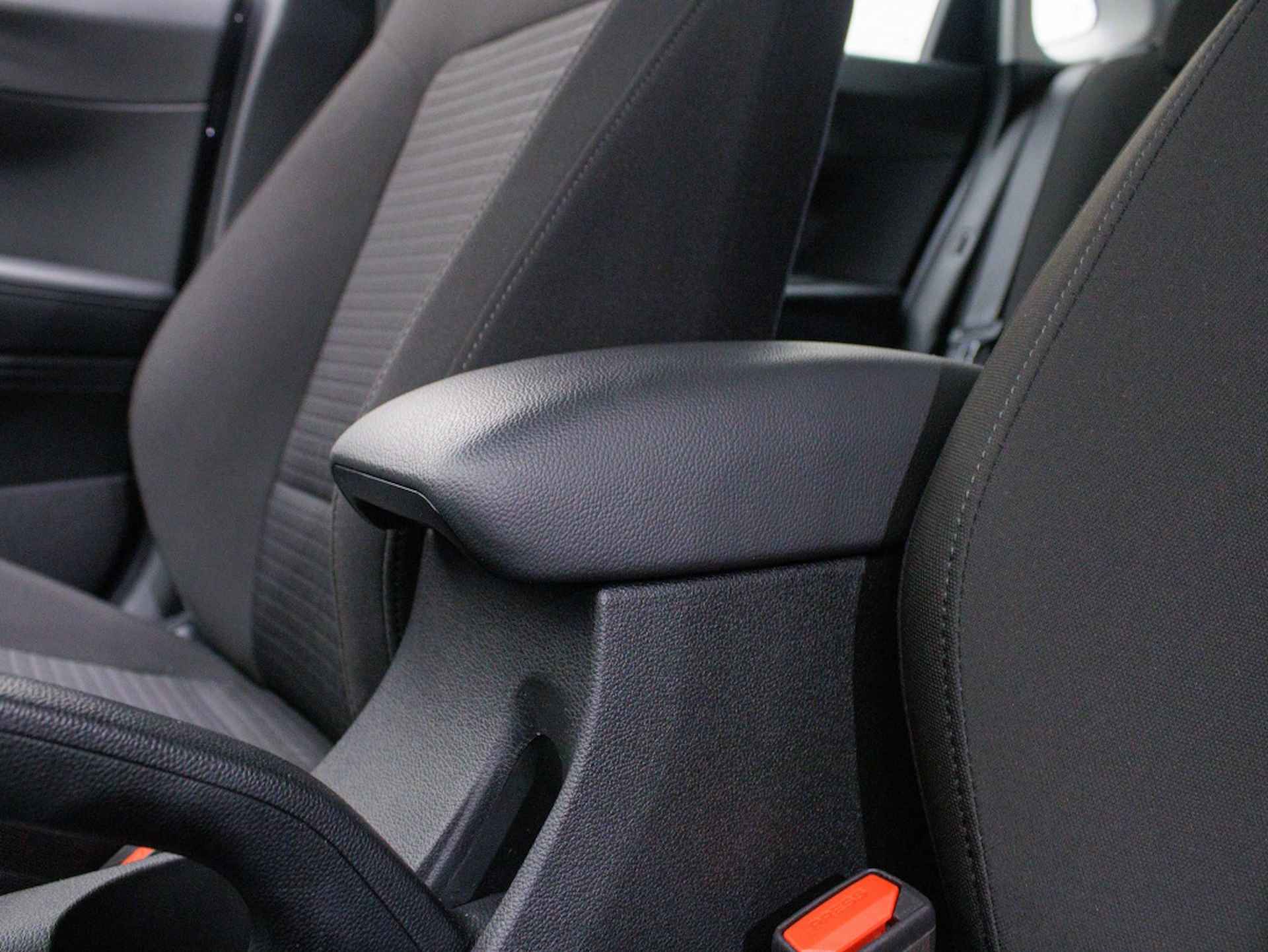 Hyundai i20 1.0 T-GDI Comfort Smart | Navigatie | Private lease - 39/48