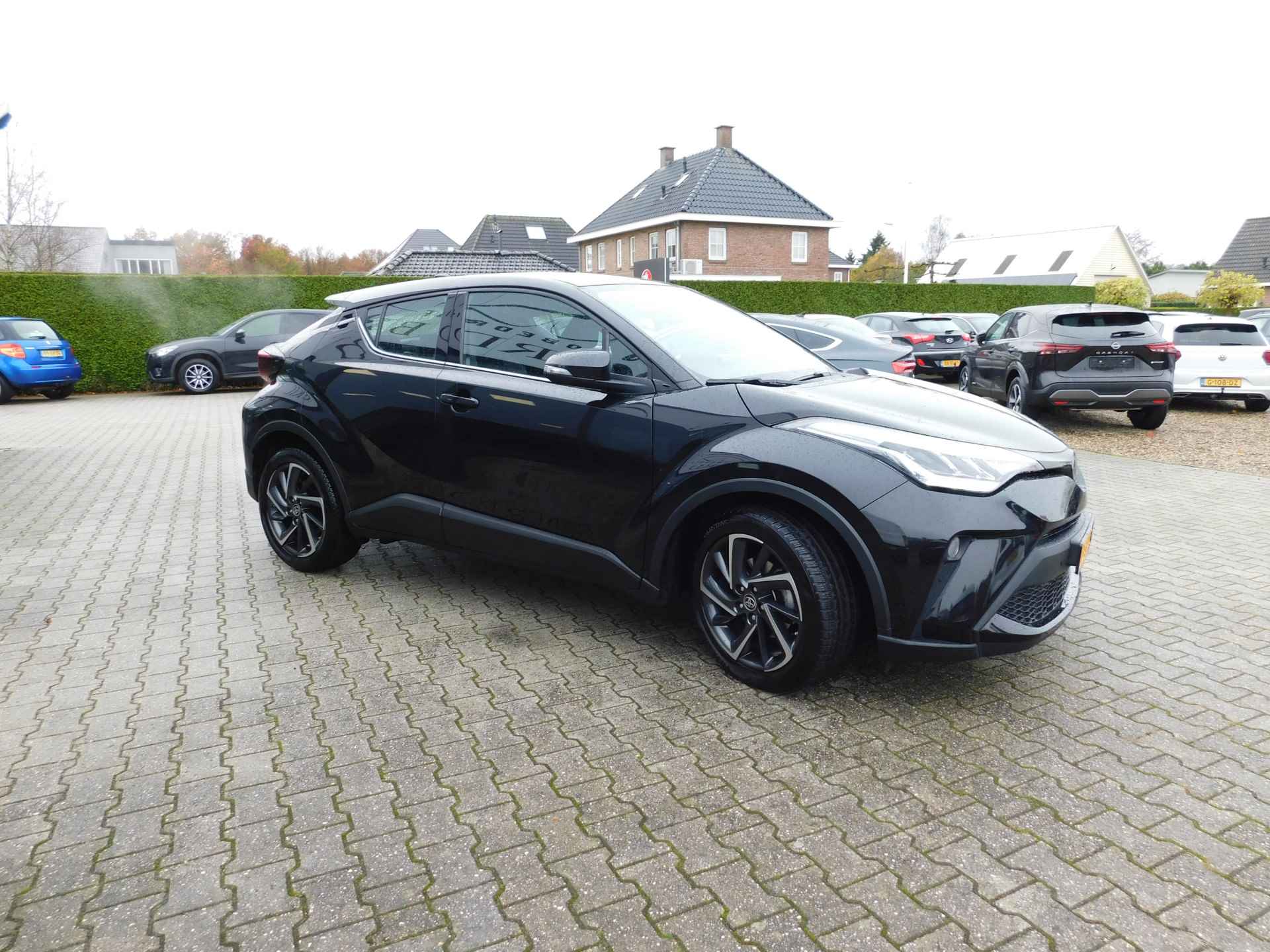 Toyota C-HR 2.0 Hybrid Dynamic NAP Camera, 2Xpdc, Acc, Keyless, Apple - 5/32