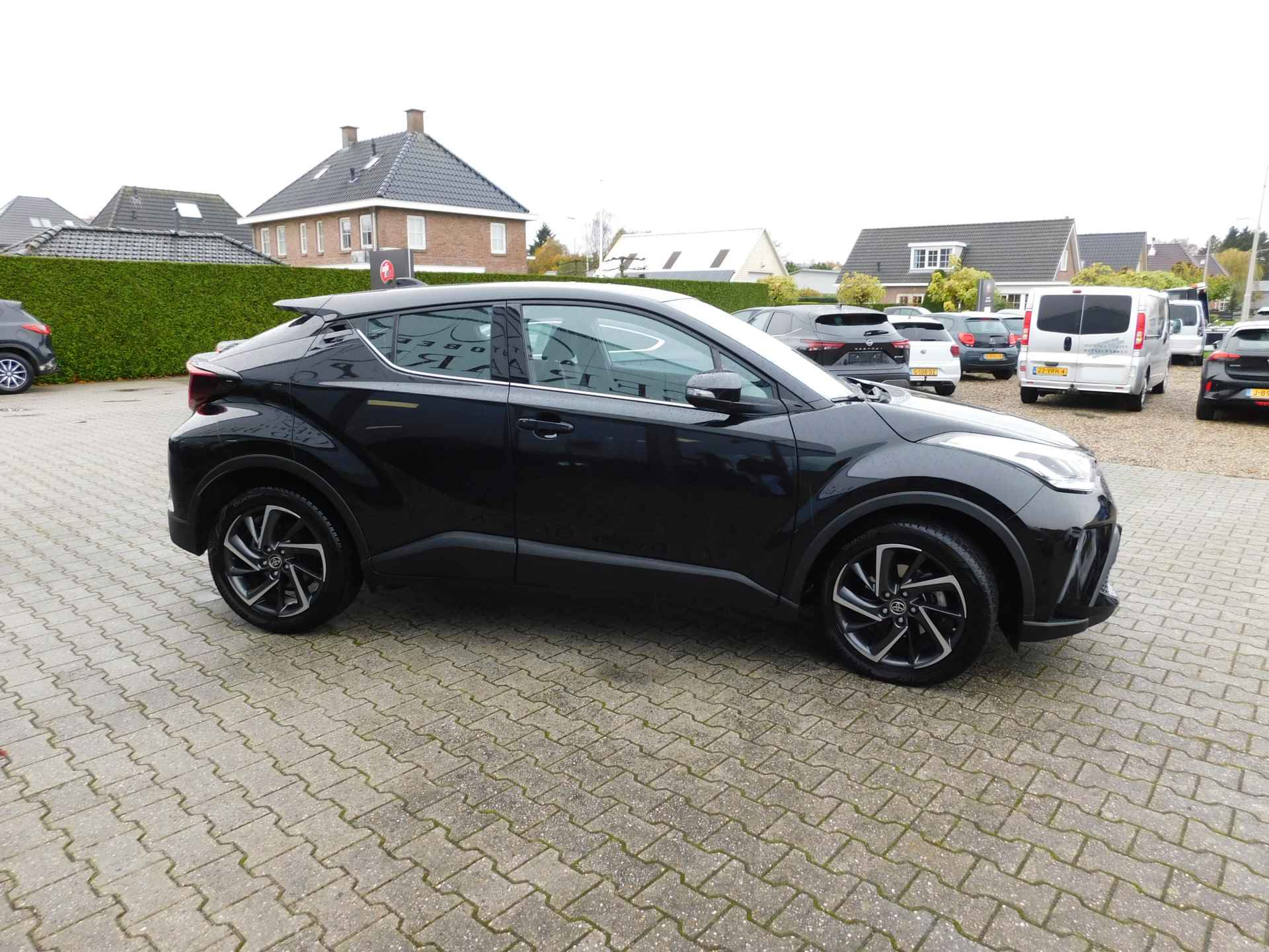 Toyota C-HR 2.0 Hybrid Dynamic NAP Camera, 2Xpdc, Acc, Keyless, Apple - 7/32