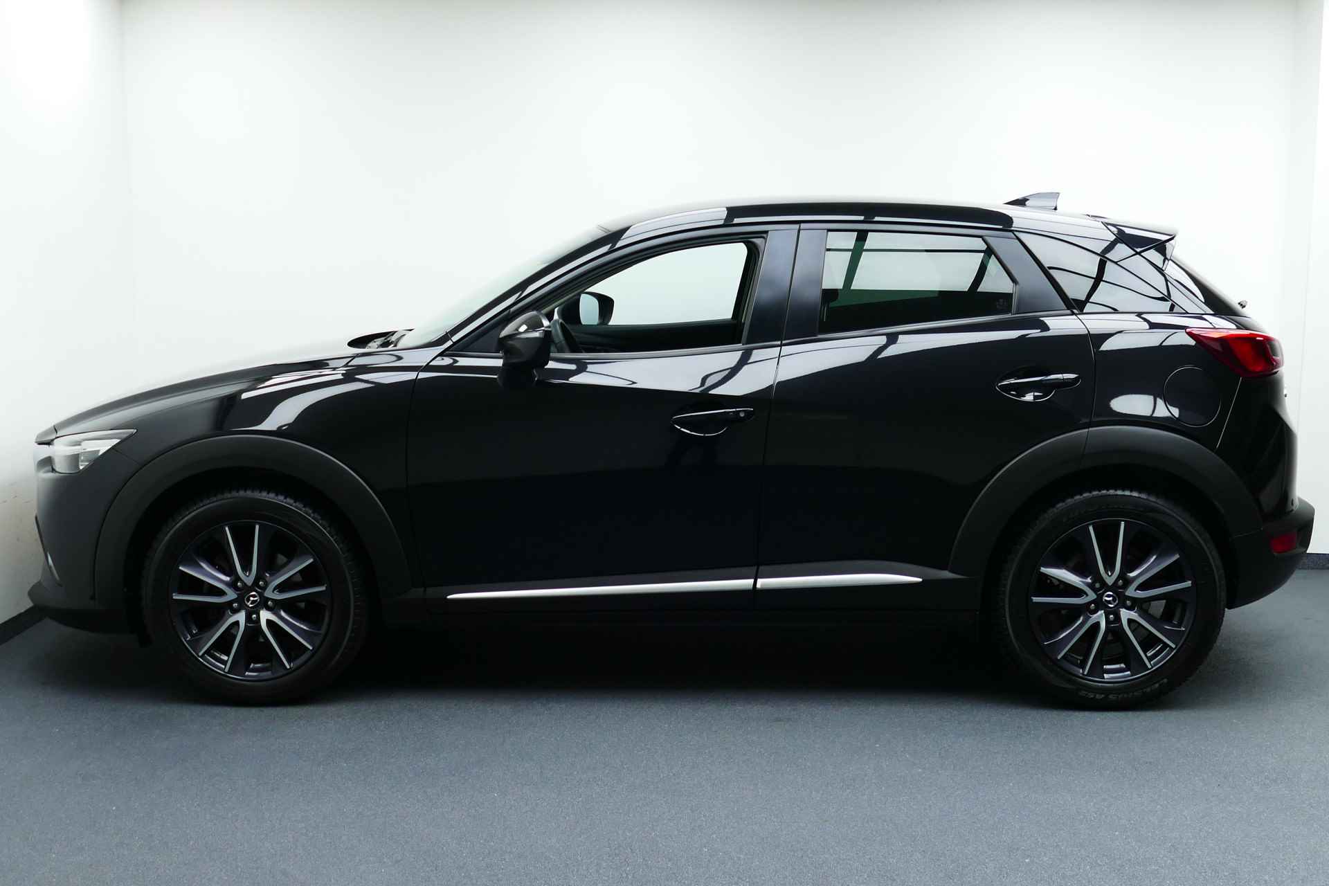 Mazda CX-3 2.0 SkyActiv-G 120 GT-M. Led Koplampen, Navi, Stoel&StuurVerw, 18"LMV, Haak 1200kg - 10/45