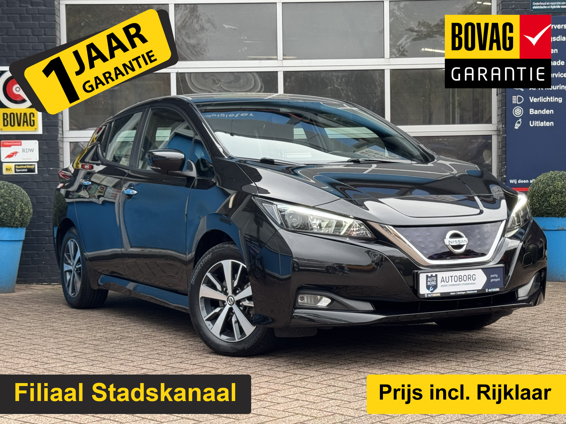 Nissan LEAF *INCLUSIEF LAADPAAL* Acenta 40 kWh | Warmtepomp | Rijstrook Correctie | Apple Carplay | Cruise Control Adaptief | Rijklaar + 12 Maand BOVAG Garantie