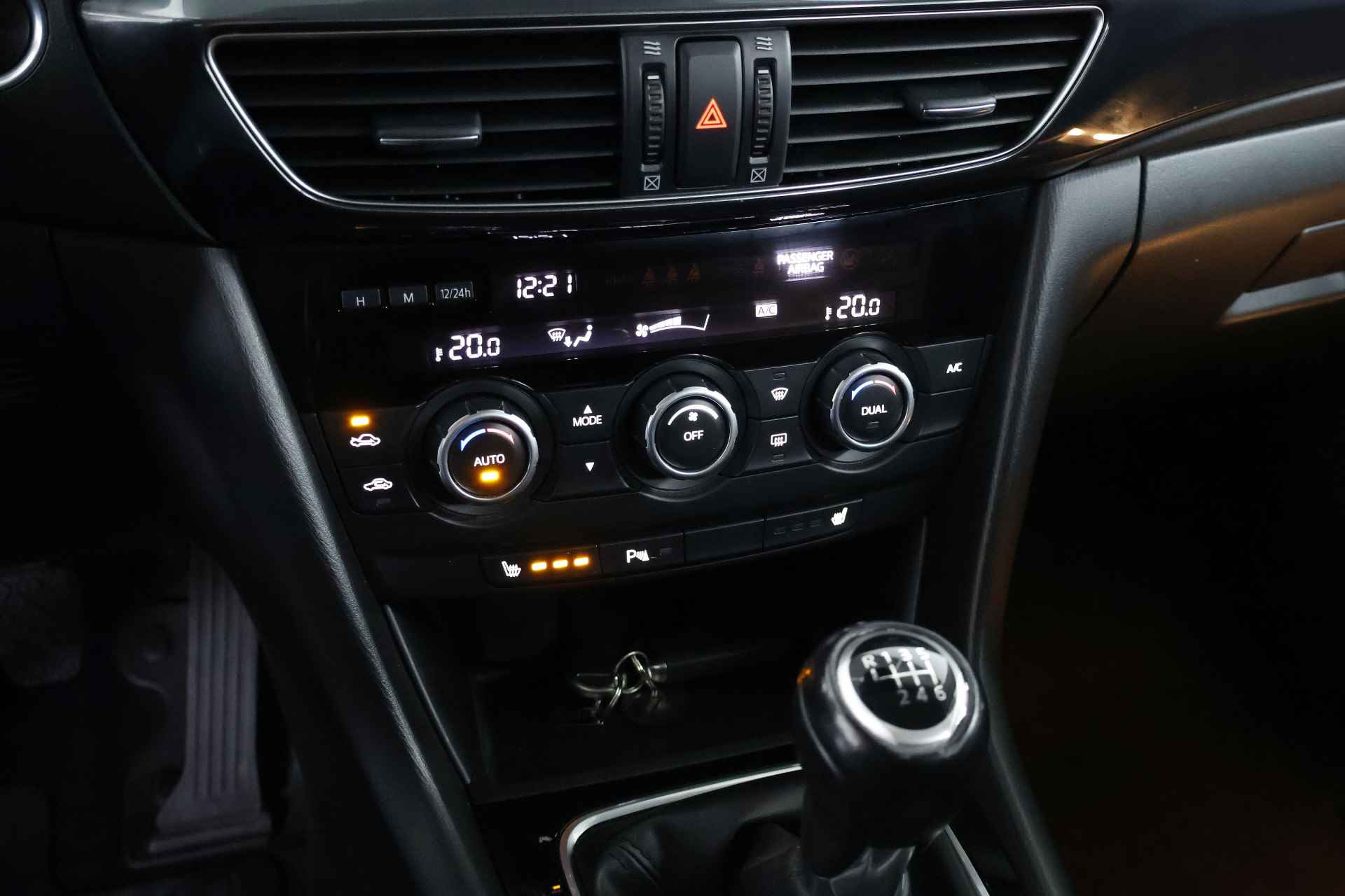Mazda 6 Sportbreak 2.0 HP GT-M / Bi-Xenon / Navi / Cruisecontrol / Bluetooth - 15/27