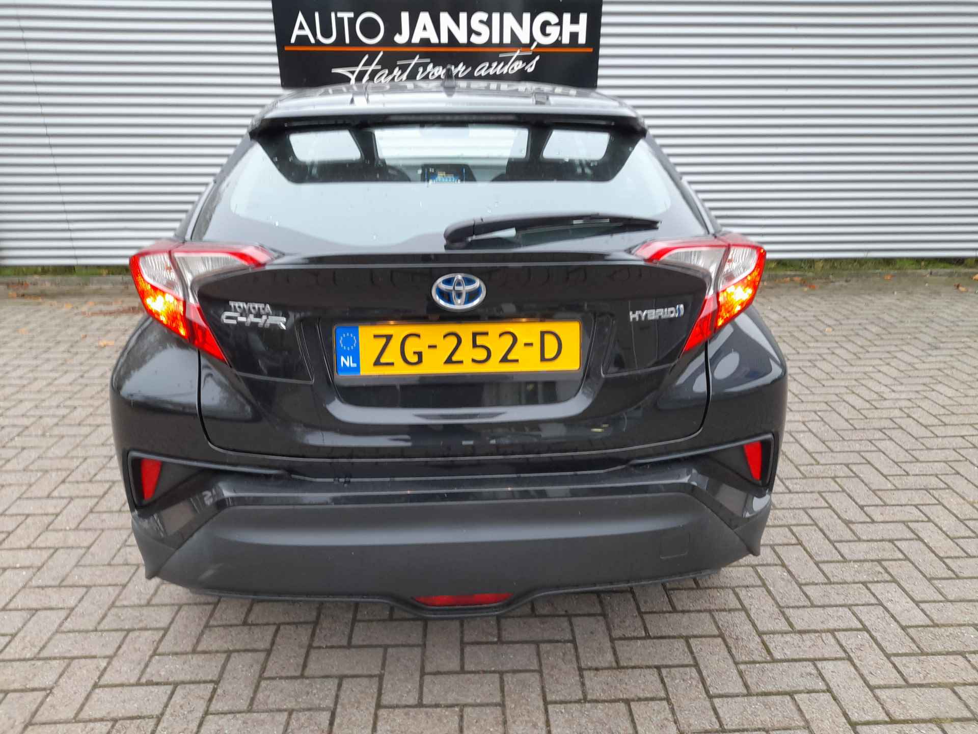 Toyota C-HR 1.8 Hybrid Active Automaat | Clima | Camera | LM Velgen | Cruise control | Ndl auto | RIJKLAARPRIJS INCL 12 MAANDEN GARANTIE EN BEURT - 4/20