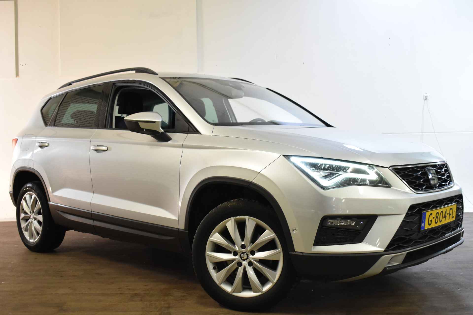 SEAT Ateca 1.5 TSI 150PK STYLE BUSINESS INTENSE LED/NAVI/CAMERA/CARPLAY - 11/39