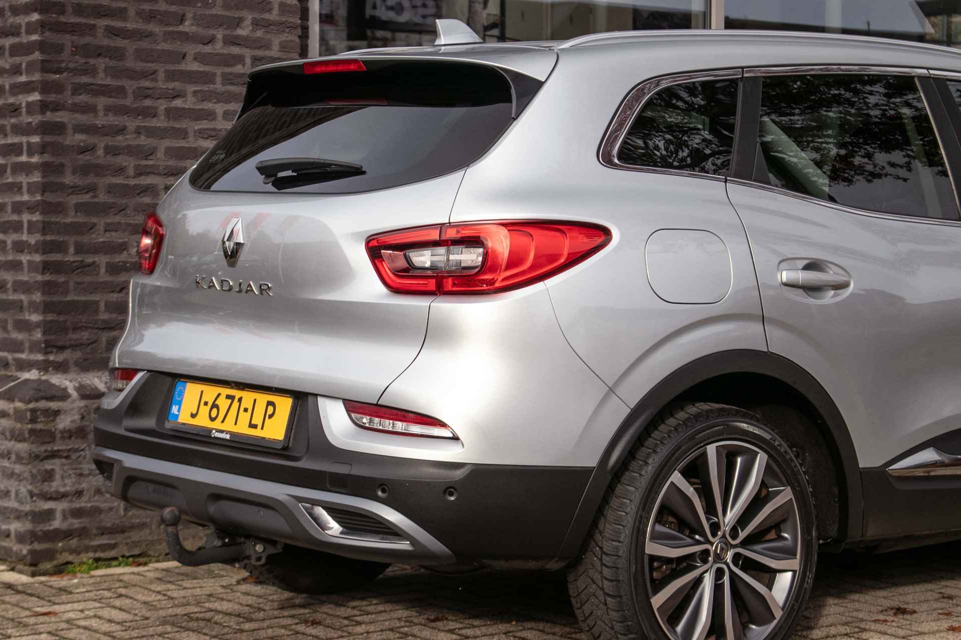 Renault Kadjar 1.3 TCe Intens - All-in rijklrprs | Trkhaak | Stoelverw. | Bose | Dode herk. - 33/46