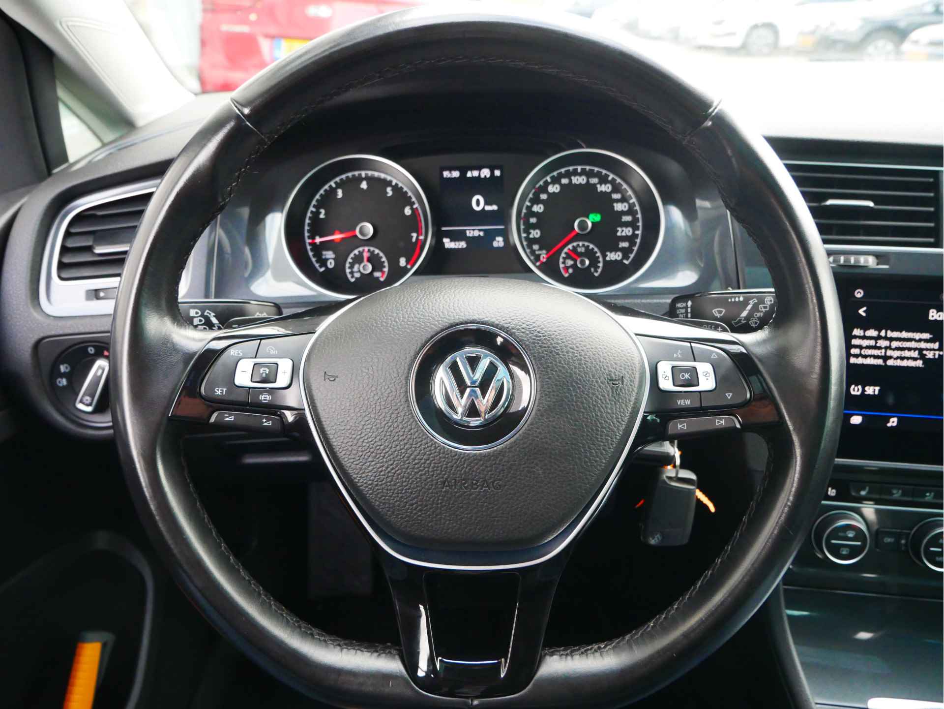 Volkswagen Golf 1.0 TSI Comfortline Business |Pan-Dak| FULL LED| Alcantara| - 20/30