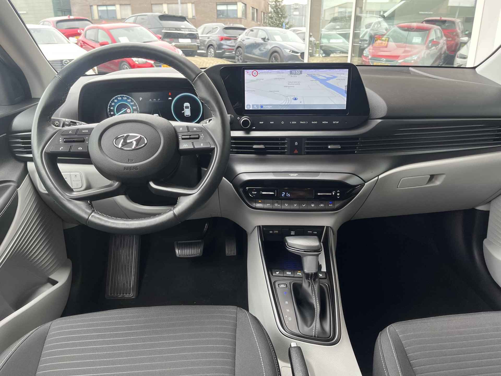 Hyundai i20 1.0 T-GDI Premium | Automaat | Navigatie | Cruise Control Adaptief | Climate Control | Parkeersensoren | Parkeercamera | 36Mnd. Garantie | Rijklaar! | - 18/31