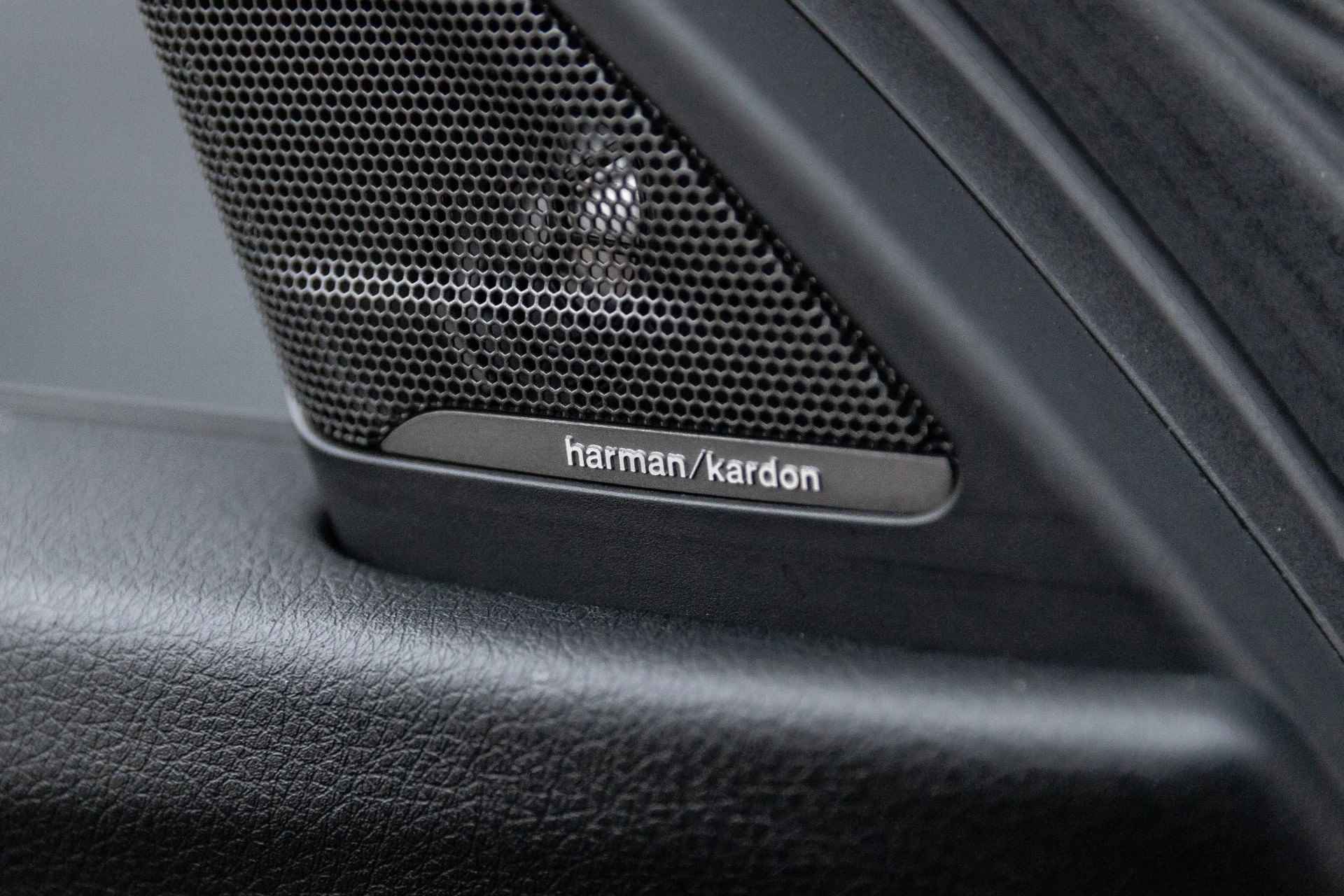 BMW 3-serie 335i xDrive 306PK GT High Executive | Panodak | Sportleder | Harman Kardon | Head-Up - 22/41