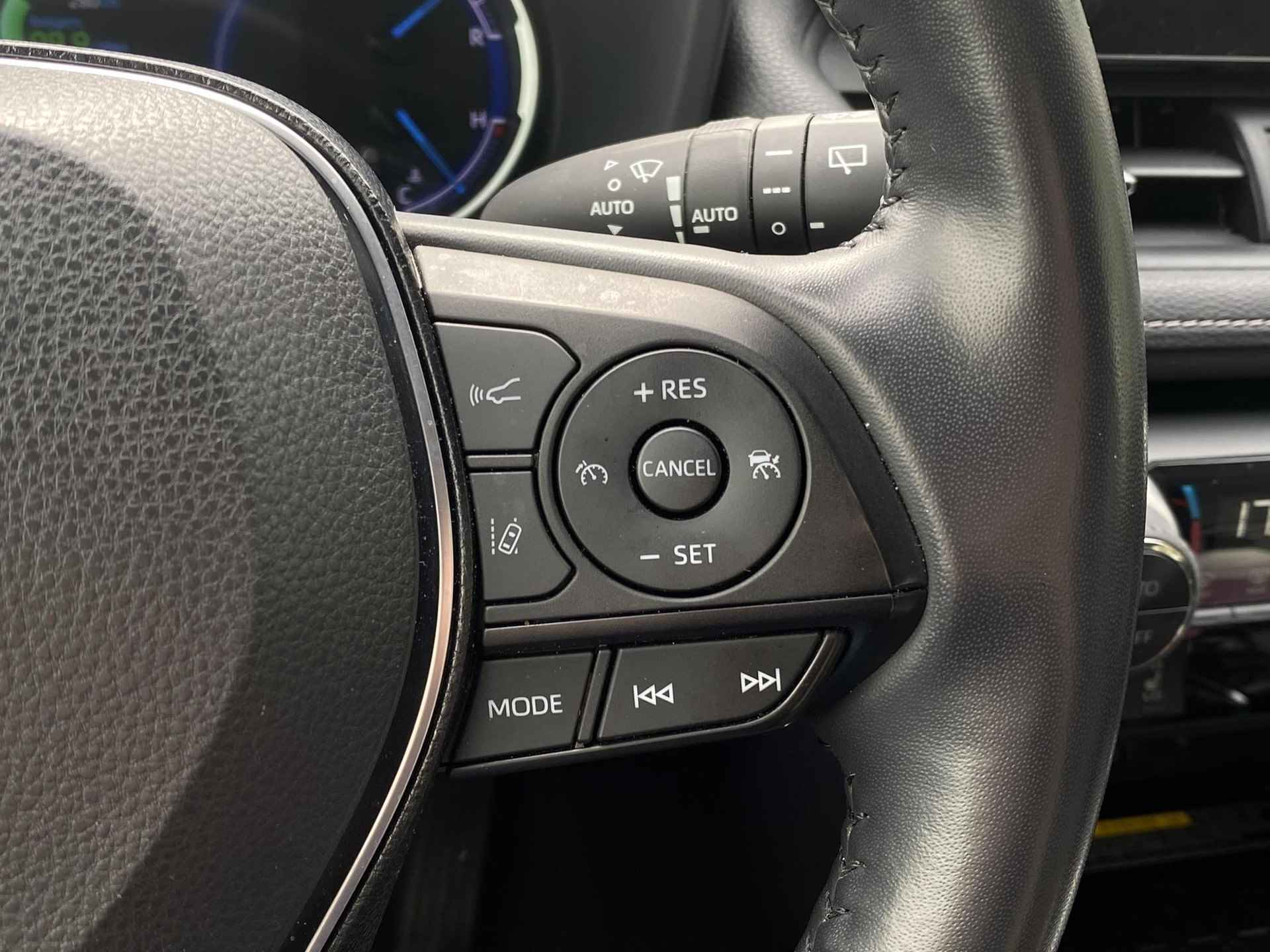 Toyota RAV4 2.5 Hybrid Business Plus (Navi,Camera,Led) - 24/33