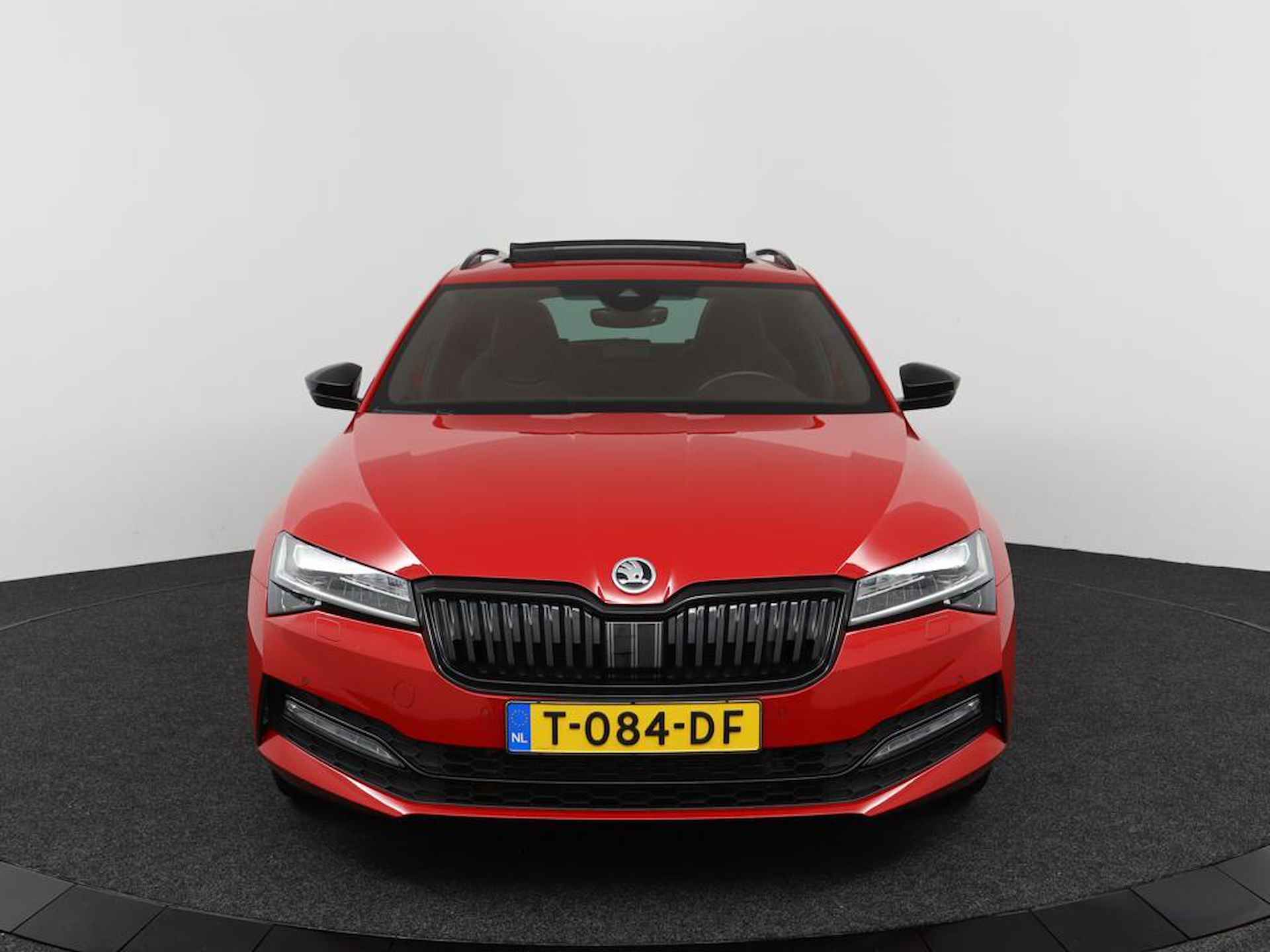 Skoda Superb Combi 1.5 TSI 150Pk Automaat Sportline Business + Panoramadak + Matrix led + 20 inch + achteruitrijcamera + Zwarte dakhemel - 13/54