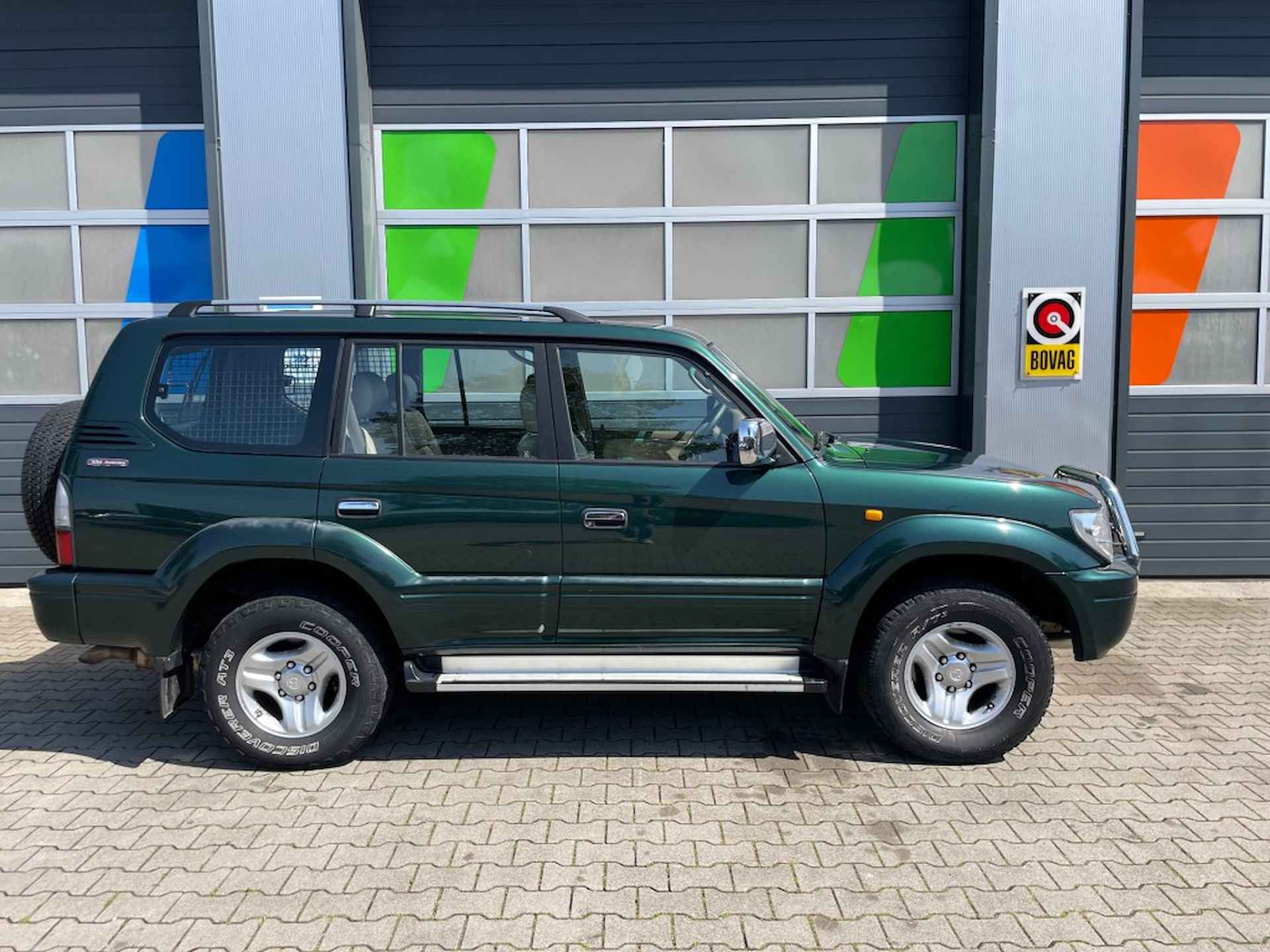 TOYOTA Landcruiser 90 3.0 D4-D / TREKHAAK / DAKRAILS - 6/24