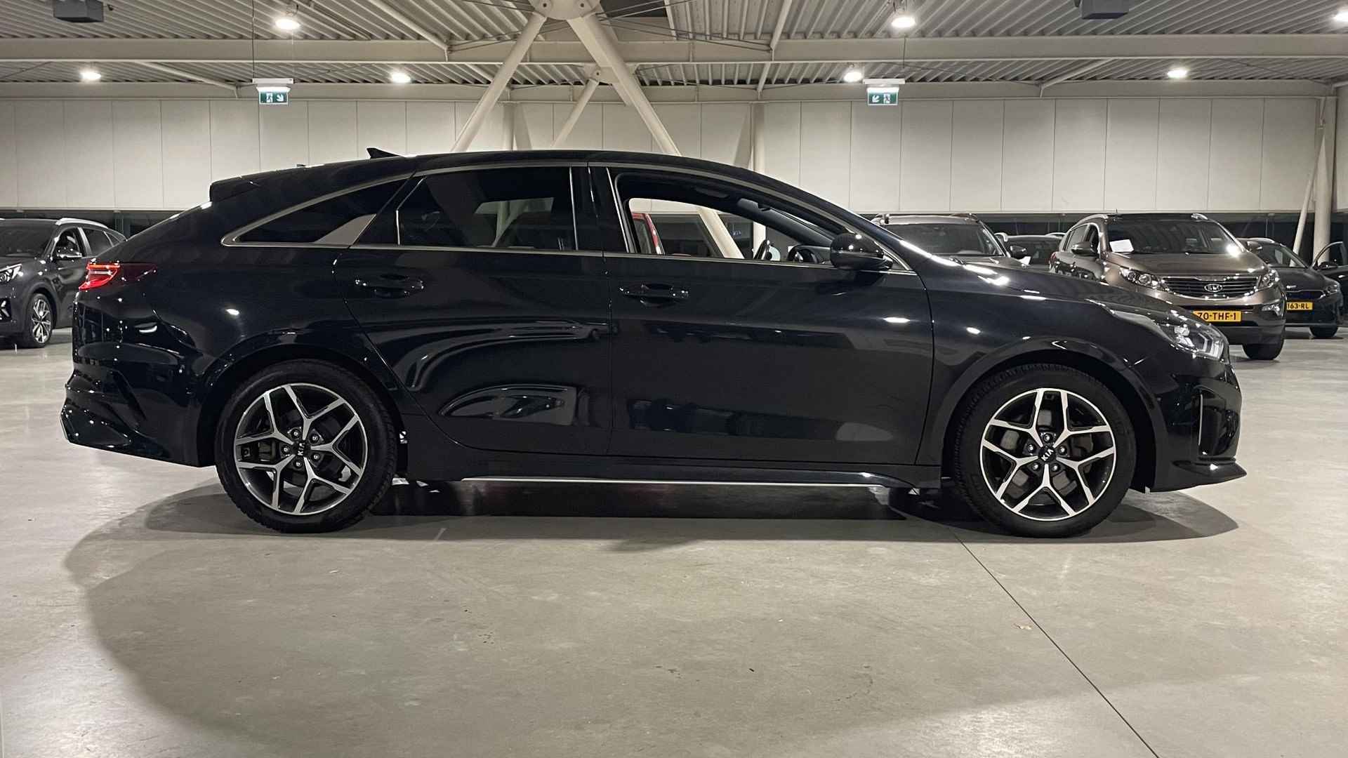 Kia ProCeed 1.0 T-GDI GT-Line NAV | CLIMA | CRUISE | CAMERA | JBL | KEYLESS | 17" LMV - 4/33