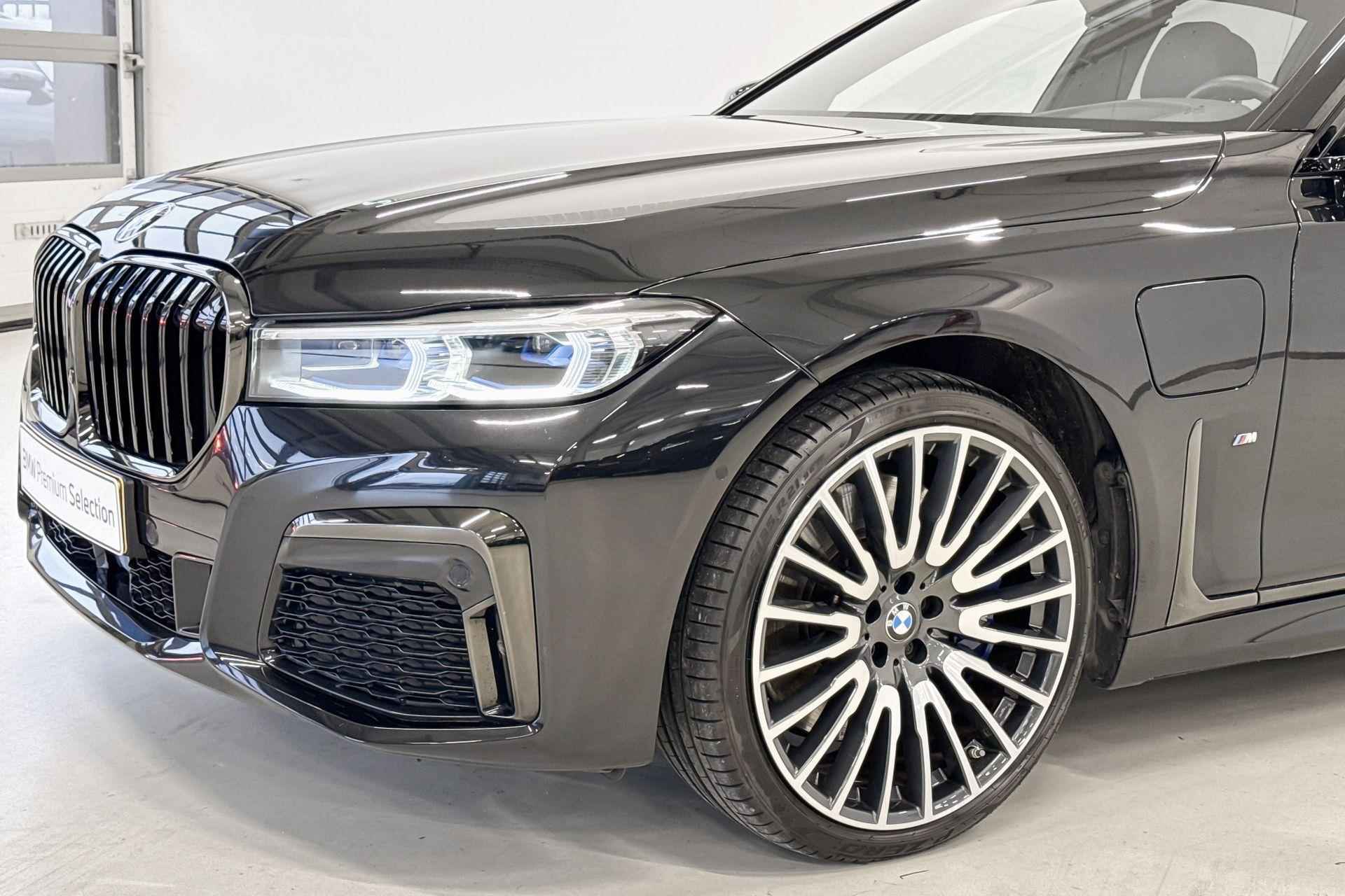 BMW 7 Serie 745e High Executive M Sportpakket - 21/23