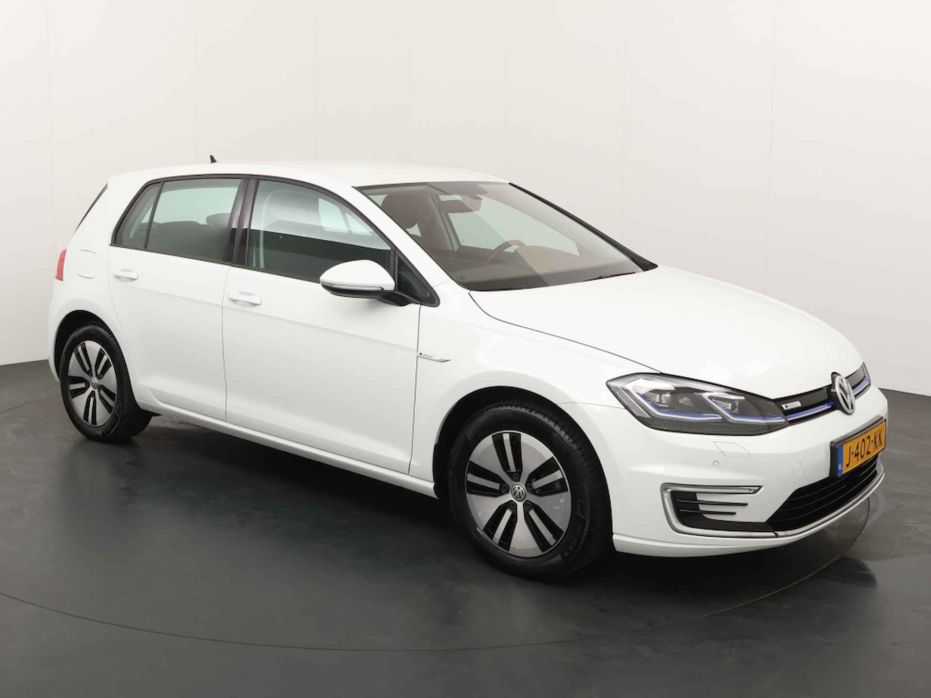 Volkswagen e-Golf E-DITION - 11/33