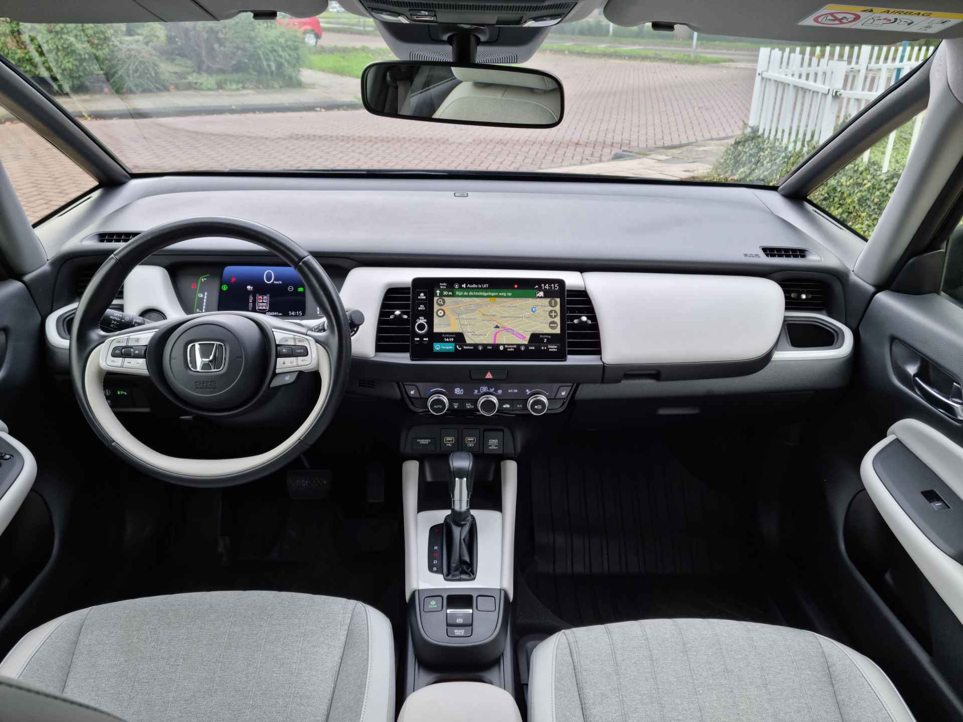 Honda Jazz 1.5 e:HEV Executive Navigatie, Parkeersensoren V+A, Apple/Android , All-in Rijklaarprijs - 15/27