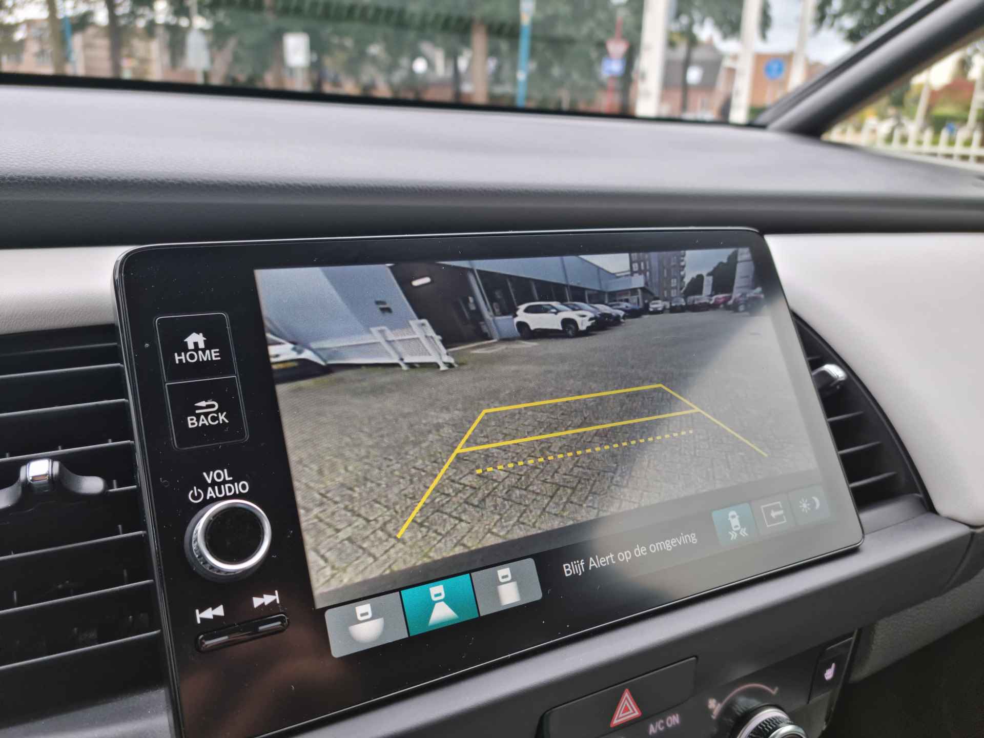 Honda Jazz 1.5 e:HEV Executive Navigatie, Parkeersensoren V+A, Apple/Android , All-in Rijklaarprijs - 22/27