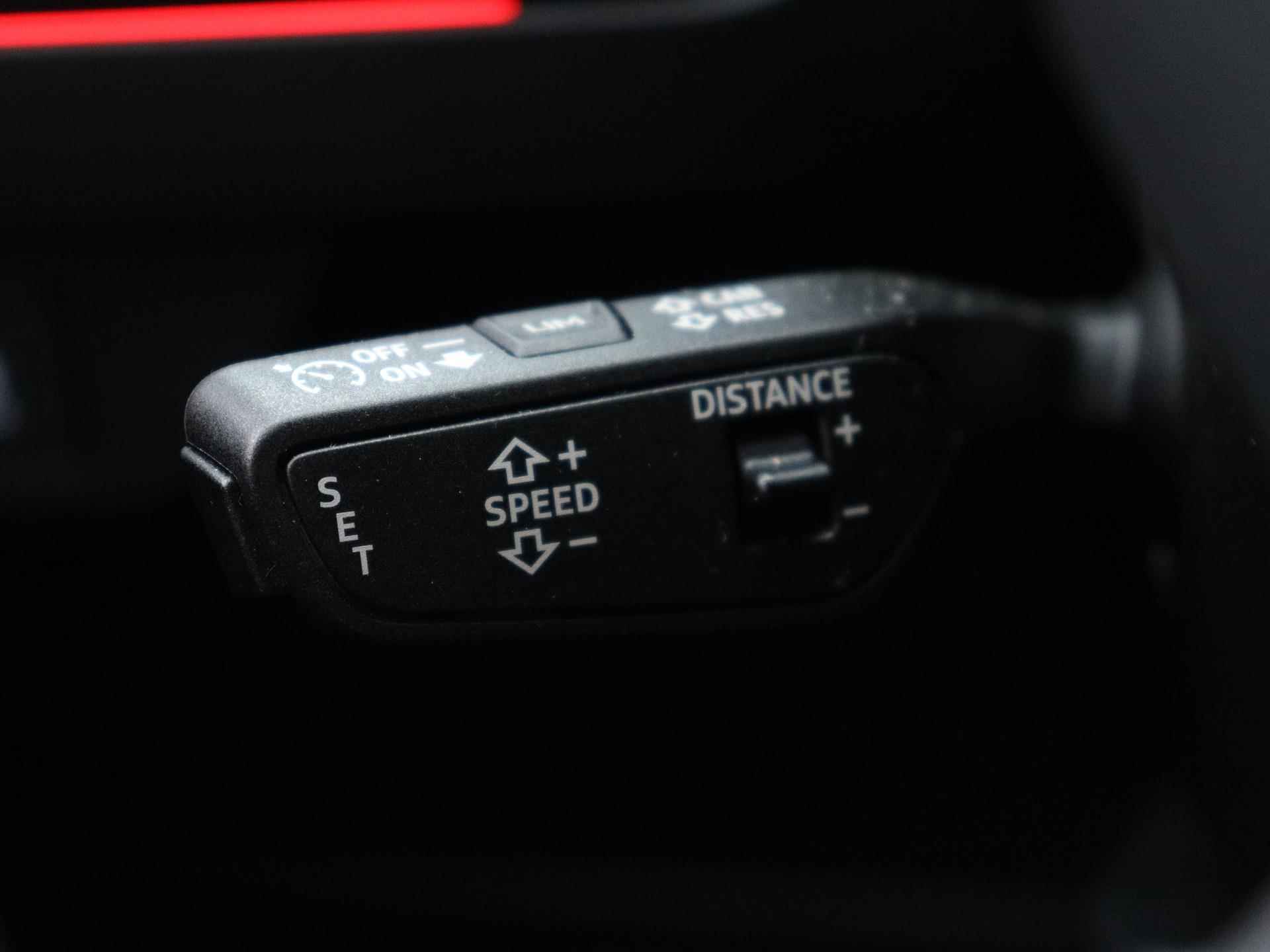 Audi Q4 e-tron 40 S edition 77 kWh 204 PK | Virtual cockpit | Navigatie | LED matrix | Camera | Parkeersensoren | Getint glas | Stoelverwarming | Lichtmetalen velgen | Cruise control | Elektrische kofferklep | Fabrieksgarantie | - 19/32