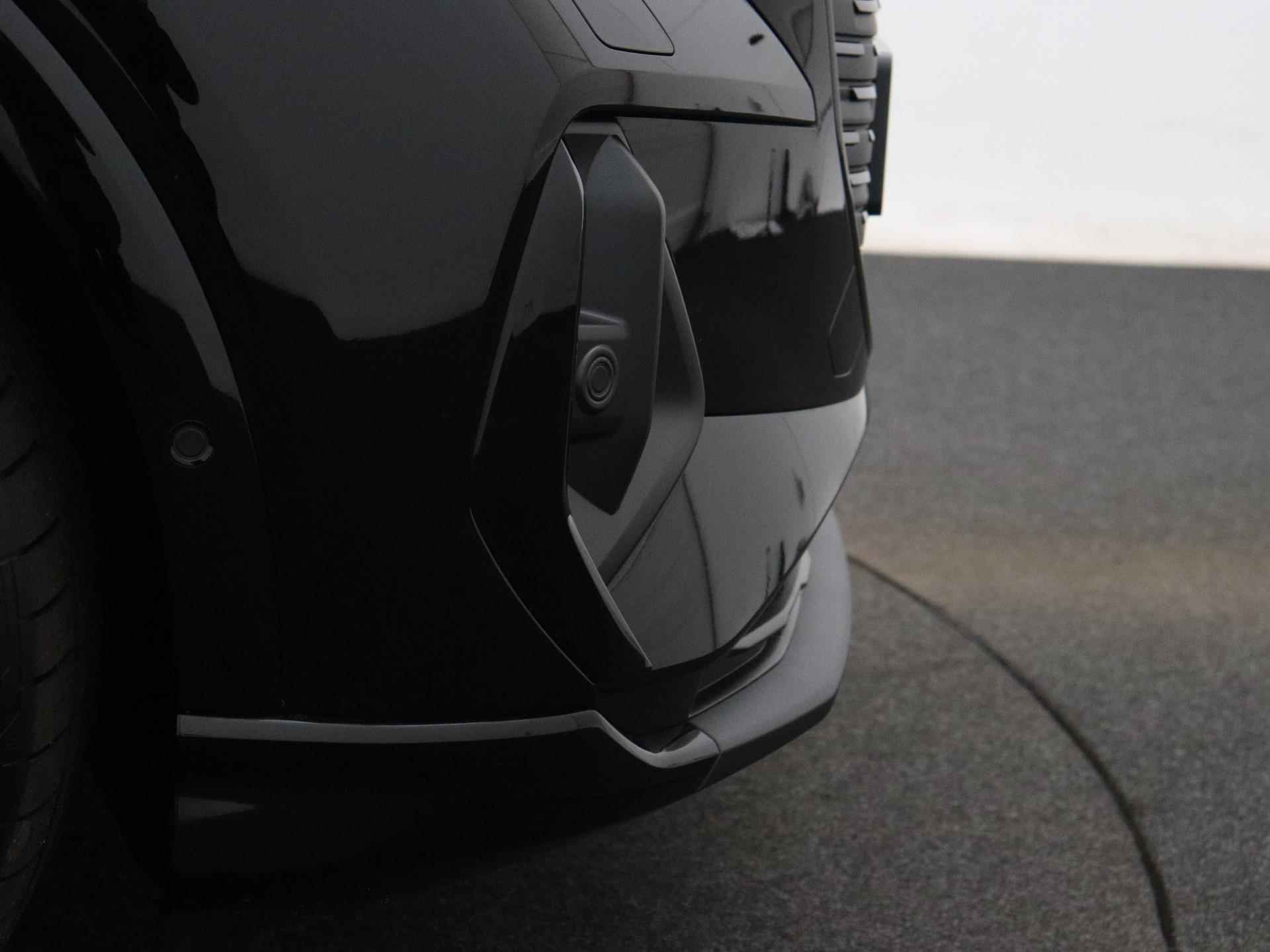 Audi Q4 e-tron 40 S edition 77 kWh 204 PK | Virtual cockpit | Navigatie | LED matrix | Camera | Parkeersensoren | Getint glas | Stoelverwarming | Lichtmetalen velgen | Cruise control | Elektrische kofferklep | Fabrieksgarantie | - 25/32