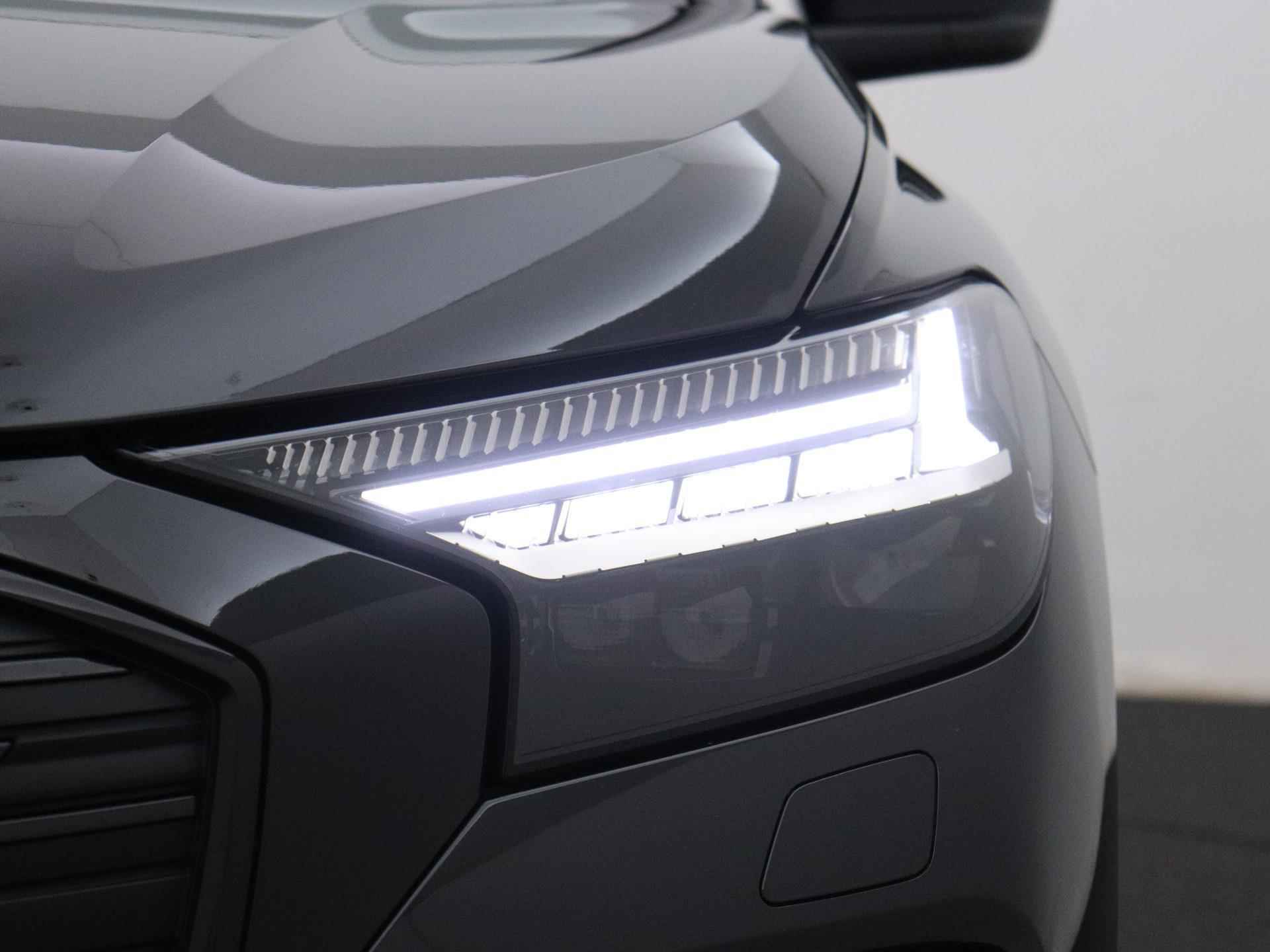 Audi Q4 e-tron 40 S edition 77 kWh 204 PK | Virtual cockpit | Navigatie | LED matrix | Camera | Parkeersensoren | Getint glas | Stoelverwarming | Lichtmetalen velgen | Cruise control | Elektrische kofferklep | Fabrieksgarantie | - 29/32