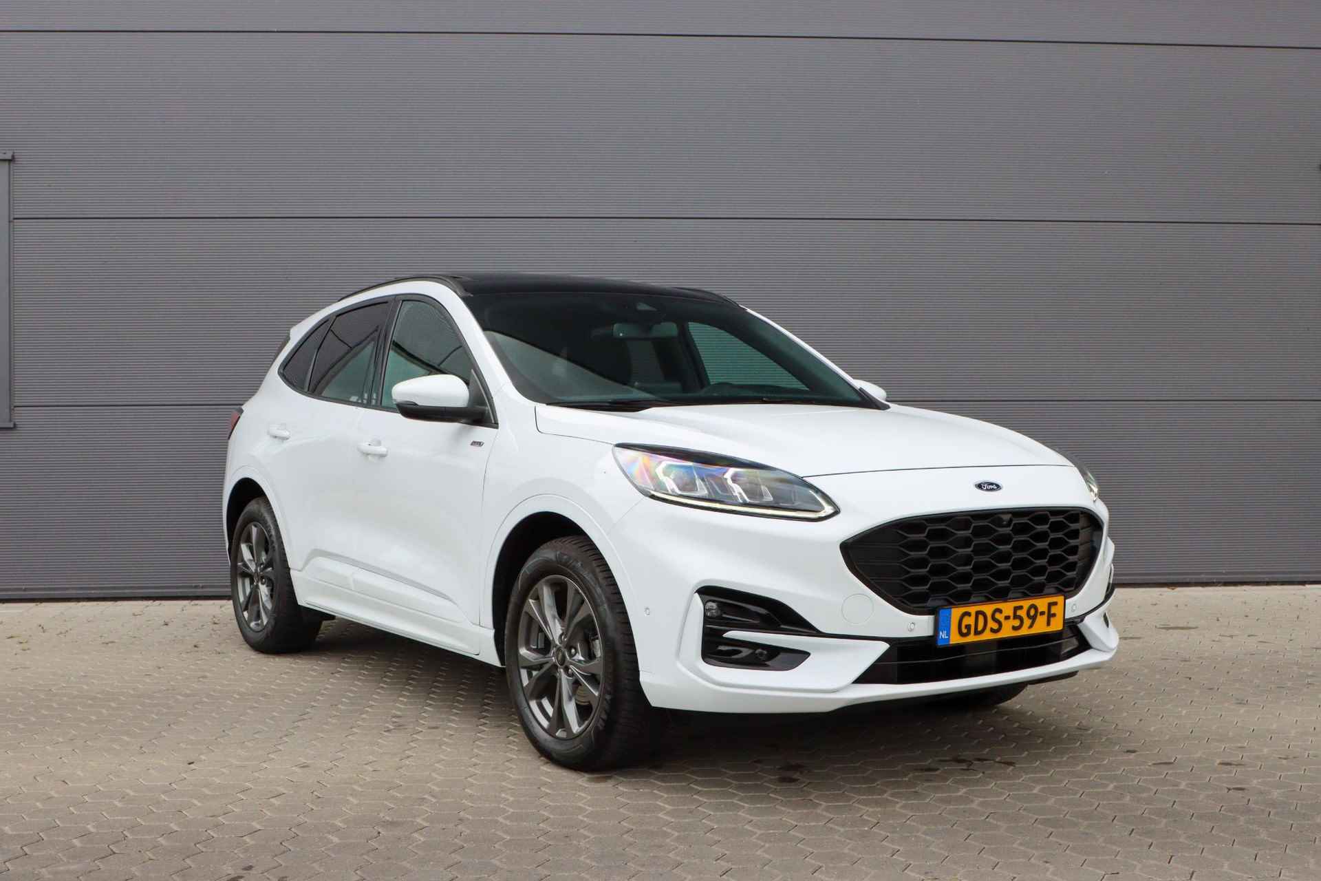 Ford Kuga 2.5 PHEV ST-Line | Trekhaak | Panoramadak | Adaptieve cruise | Rijklaarprijs - incl.garantie - 17/46