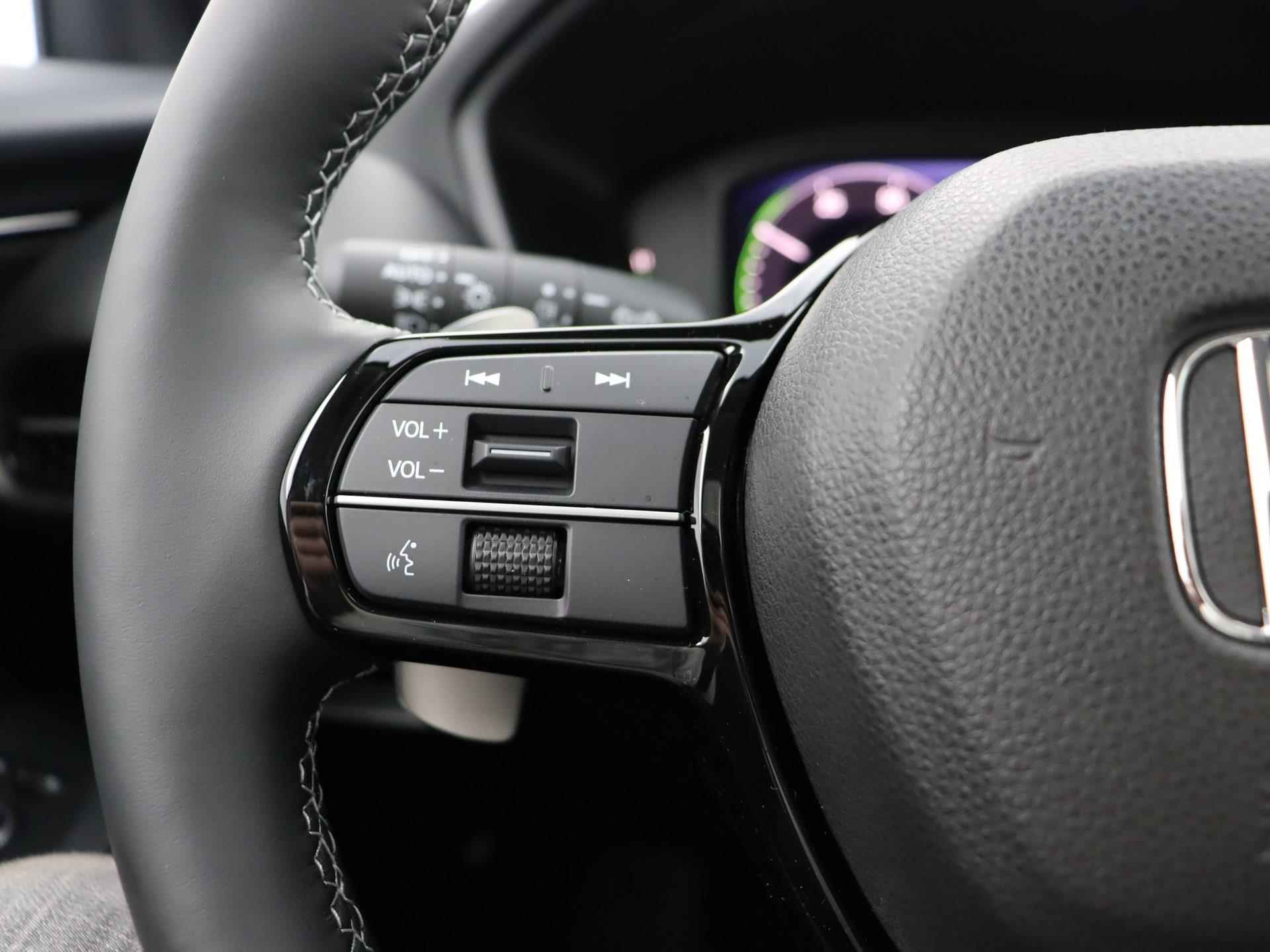 Honda ZR-V 2.0 e:HEV Advance | Direct rijden & met € 2500 voorraad voordeel! | Tot 10 jaar garantie!* | Full option | Panoramisch dak | Lederen interieur | - 19/40