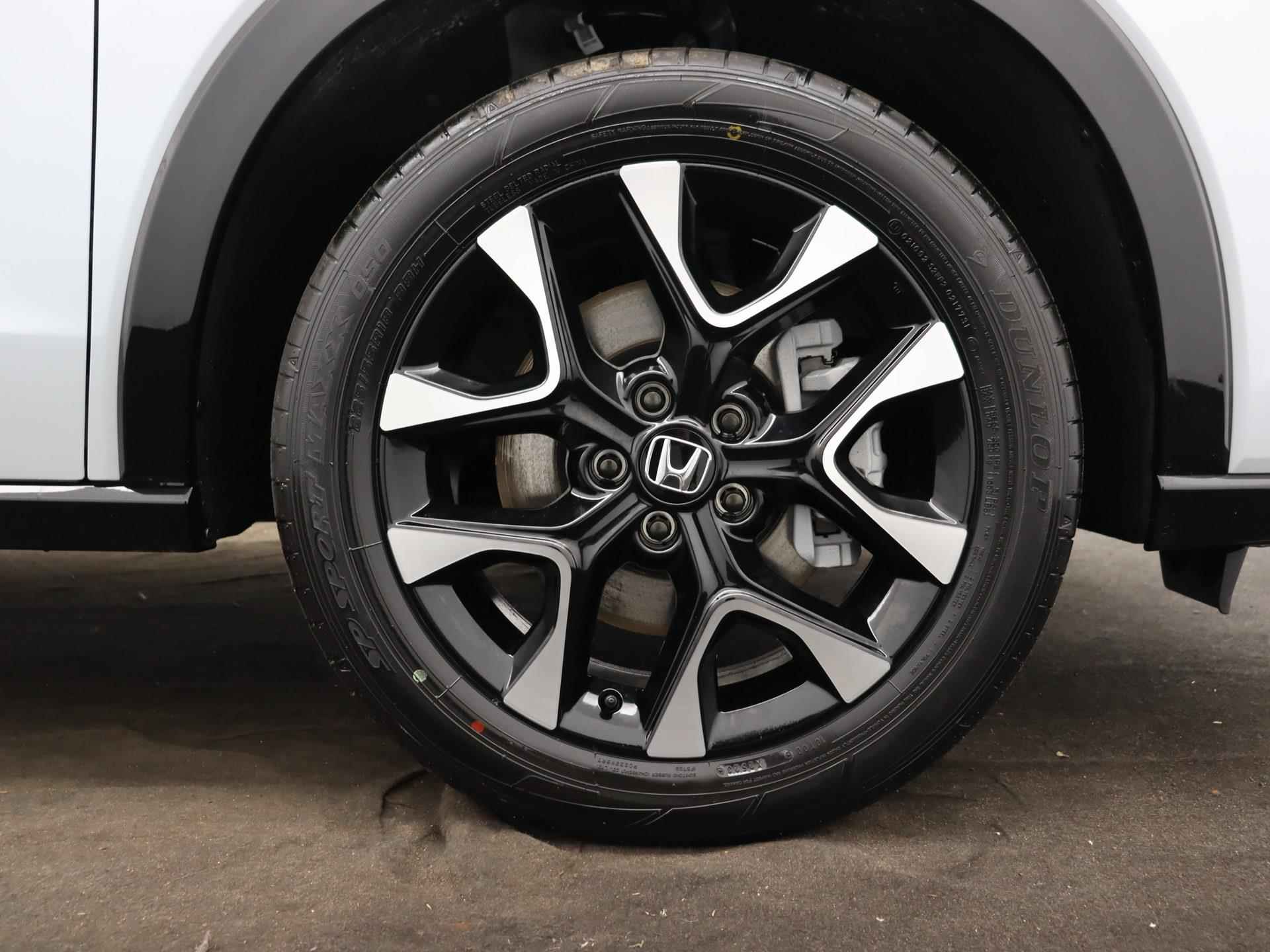 Honda ZR-V 2.0 e:HEV Advance | Direct rijden & met € 2500 voorraad voordeel! | Tot 10 jaar garantie!* | Full option | Panoramisch dak | Lederen interieur | - 38/40