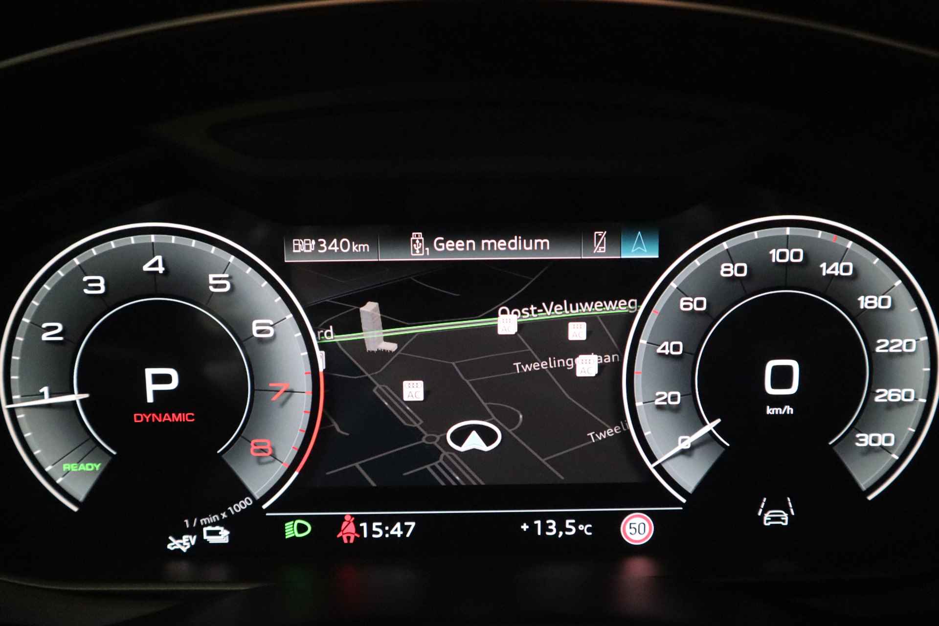 Audi A6 Avant 55 TFSI e quattro Competition S-line 368PK Panoramadak Navigatie 20LMV PDC VDC - 21/26