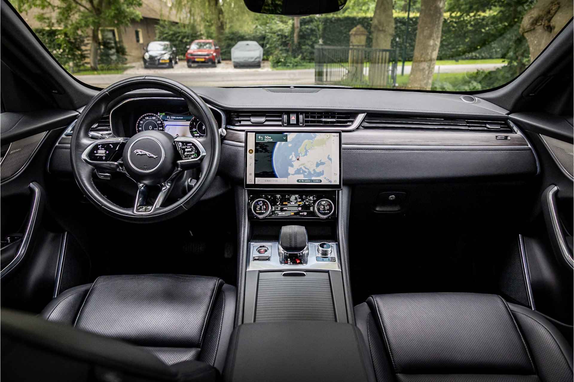 Jaguar F-Pace 2.0 P400e PHEV S Panorama Meridian Pivi Pro 360 Camera - 8/30