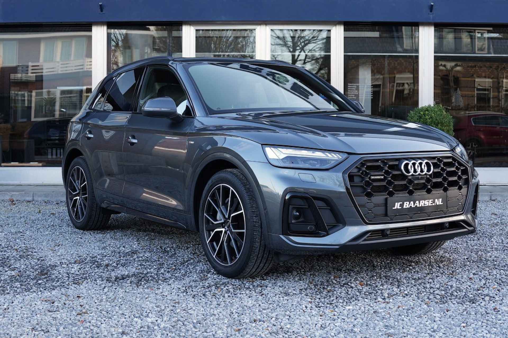 AUDI Q5 55 TFSI E S EDITION - 3/44